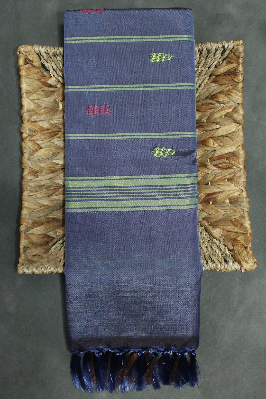 Banana Pith (Vaazhai Naar) Navy Blue & Green Saree with Zari Design Border - Navy Blue & Green