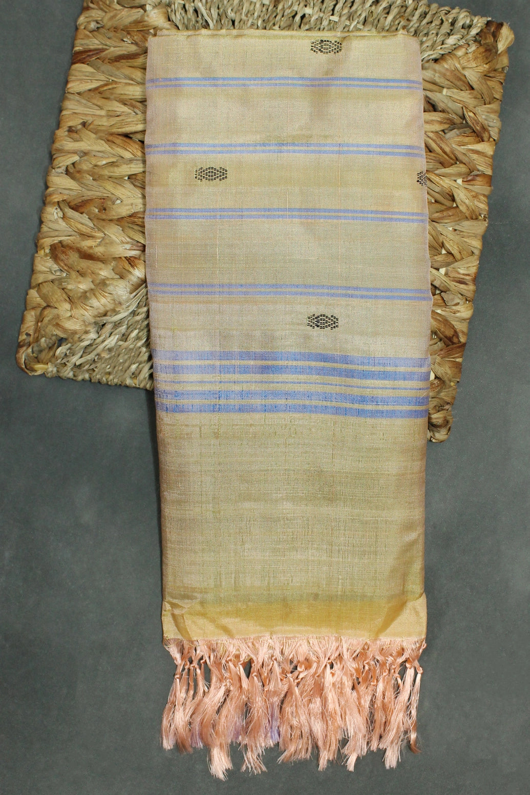 Peach Vaazhai Naar Banana Pith Saree with Small Butta - Borderless Weave - Peach