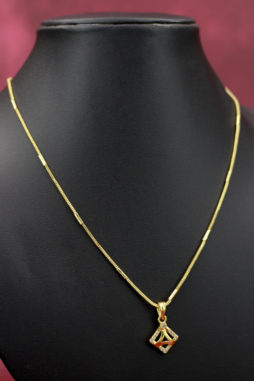 Gold-Tone Textured Chain Necklace Set with Triangle Pendant for Women - Fashion Jewellery - Gold