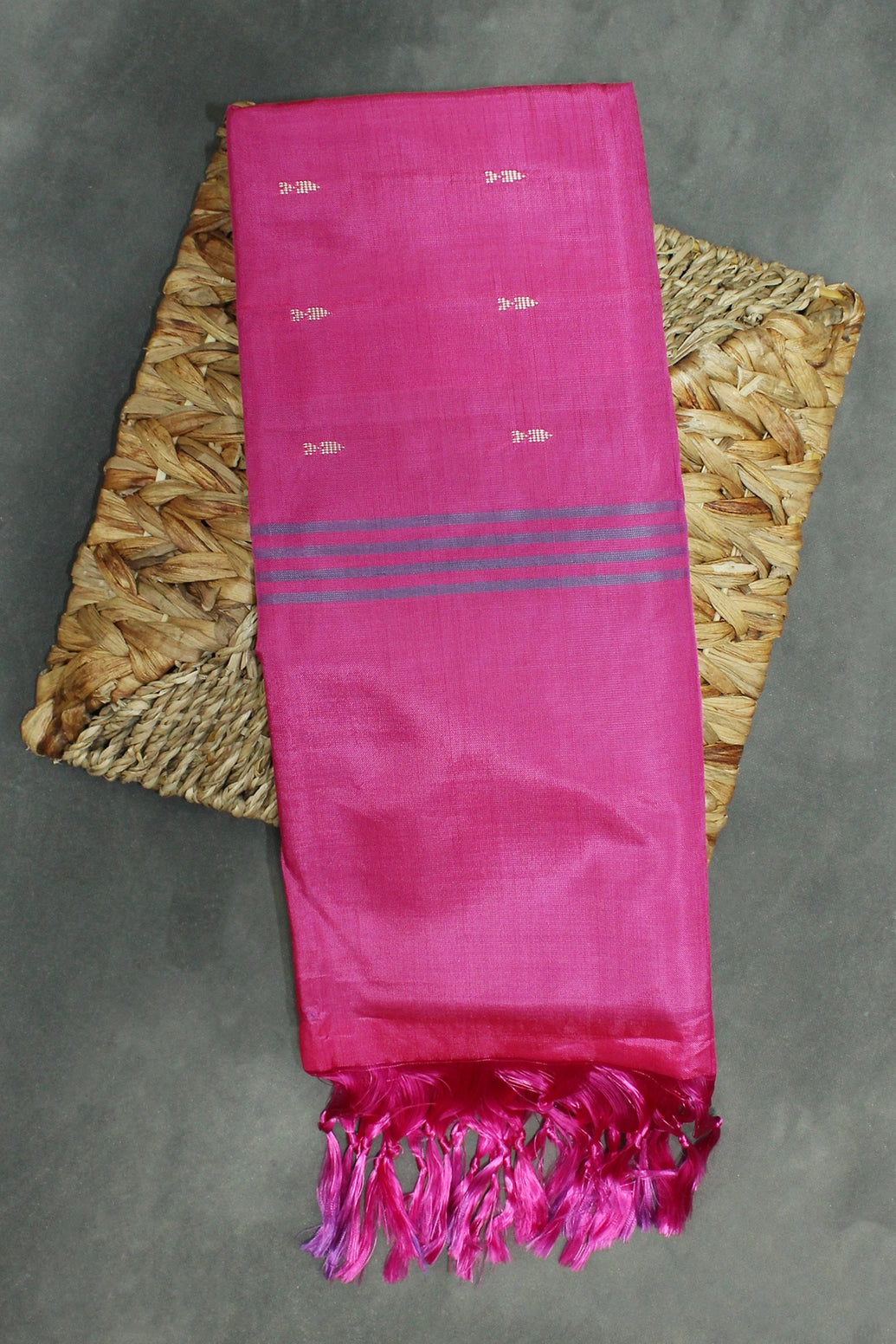 Lavender & Rose Pink Vaazhai Naar (Banana Pith) Borderless Saree with Small Butta Motifs - Lavender & Rose Pink