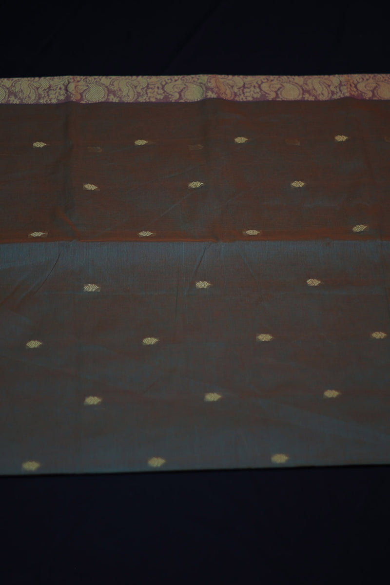 Elegant 100% Cotton Saree with Richly Woven Pallu - Indian Aesthetics