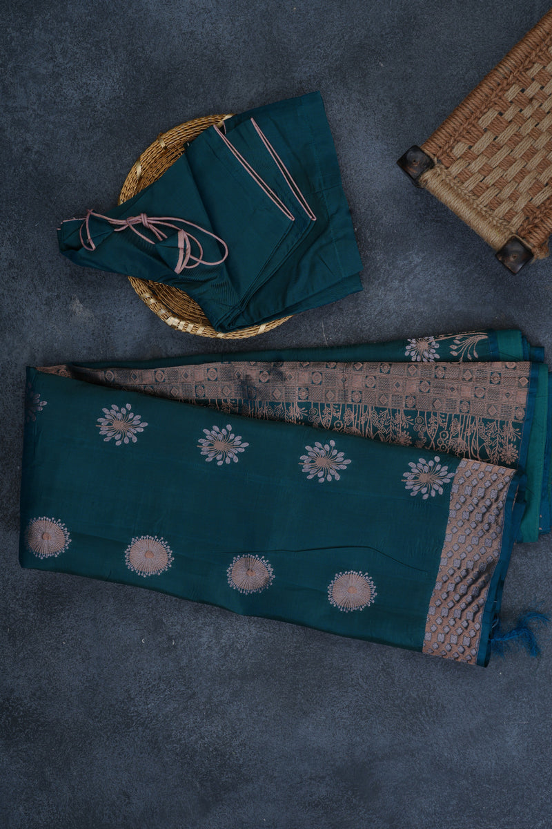 Authentic Kanchipuram Handloom Bridal Silk With Floral Zari Motifs
