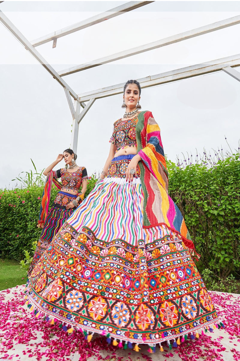 Graceful and Glamorous Designer Navratri Chaniya Choli