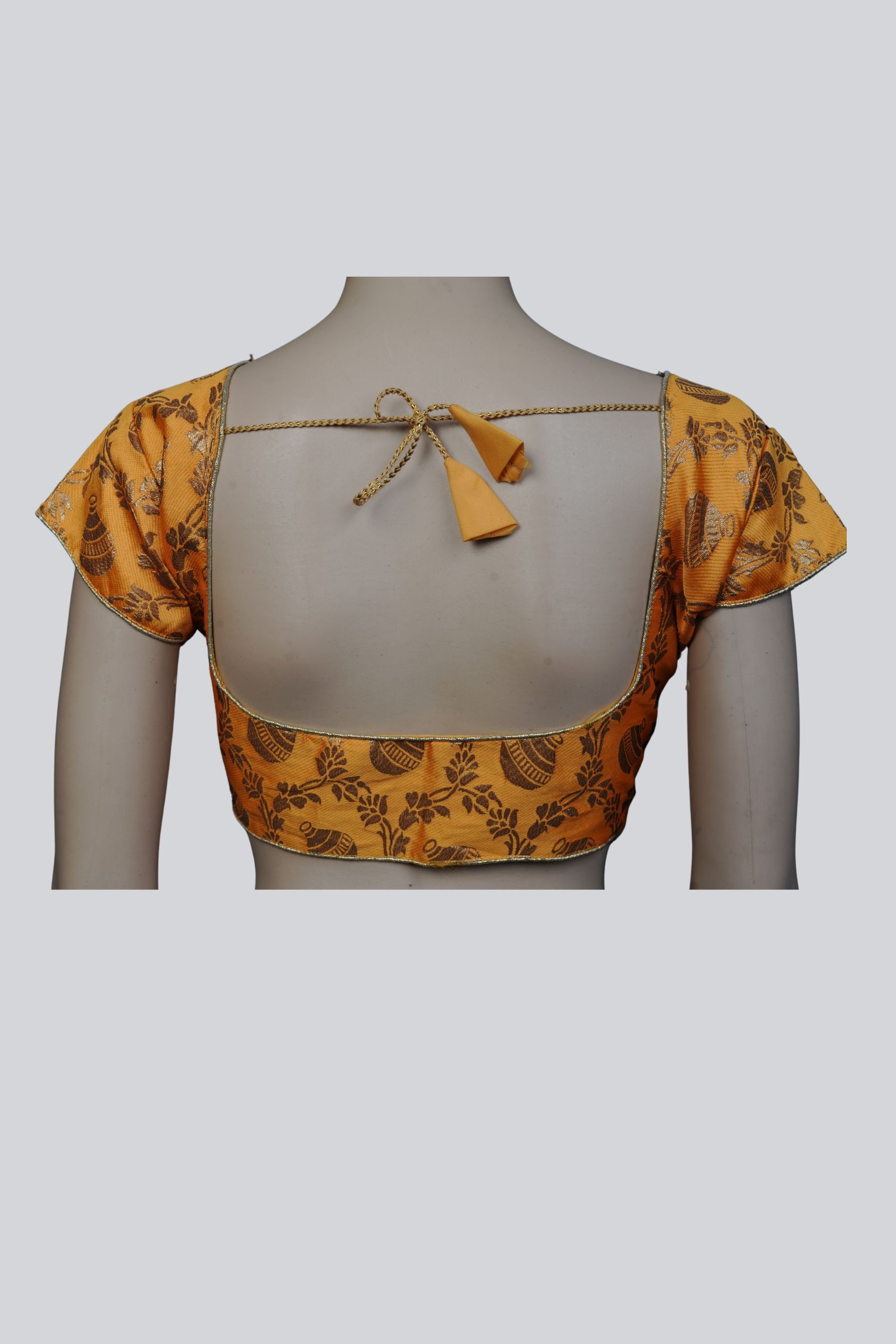 Elegant Threads: Discover Timeless Style with JCSFashions' Brocade Blouse Blouse JCS Fashions