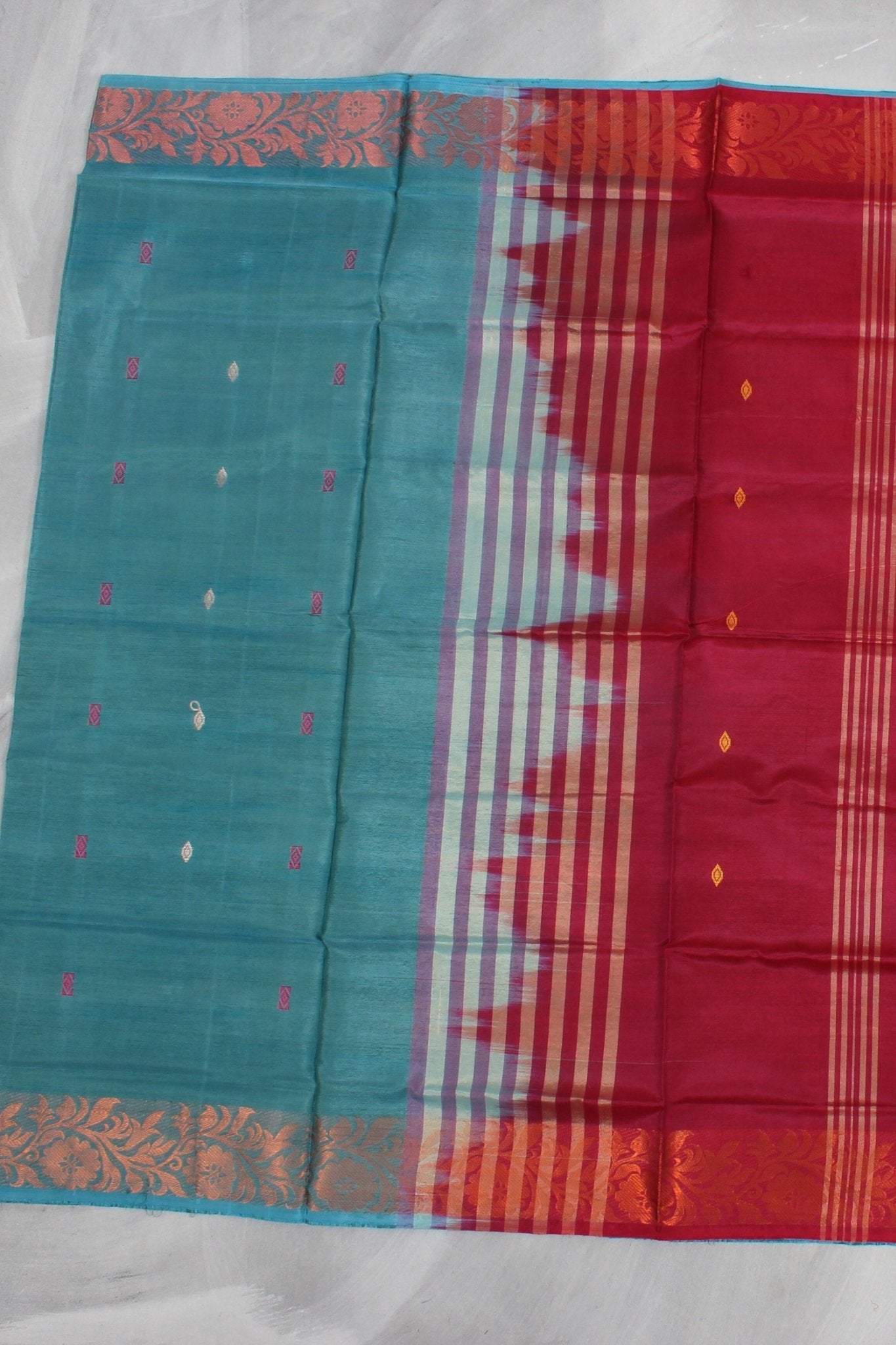 Banana Pith Saree with Zari Border: Handcrafted Ethnic Elegance Saree JCS Fashions