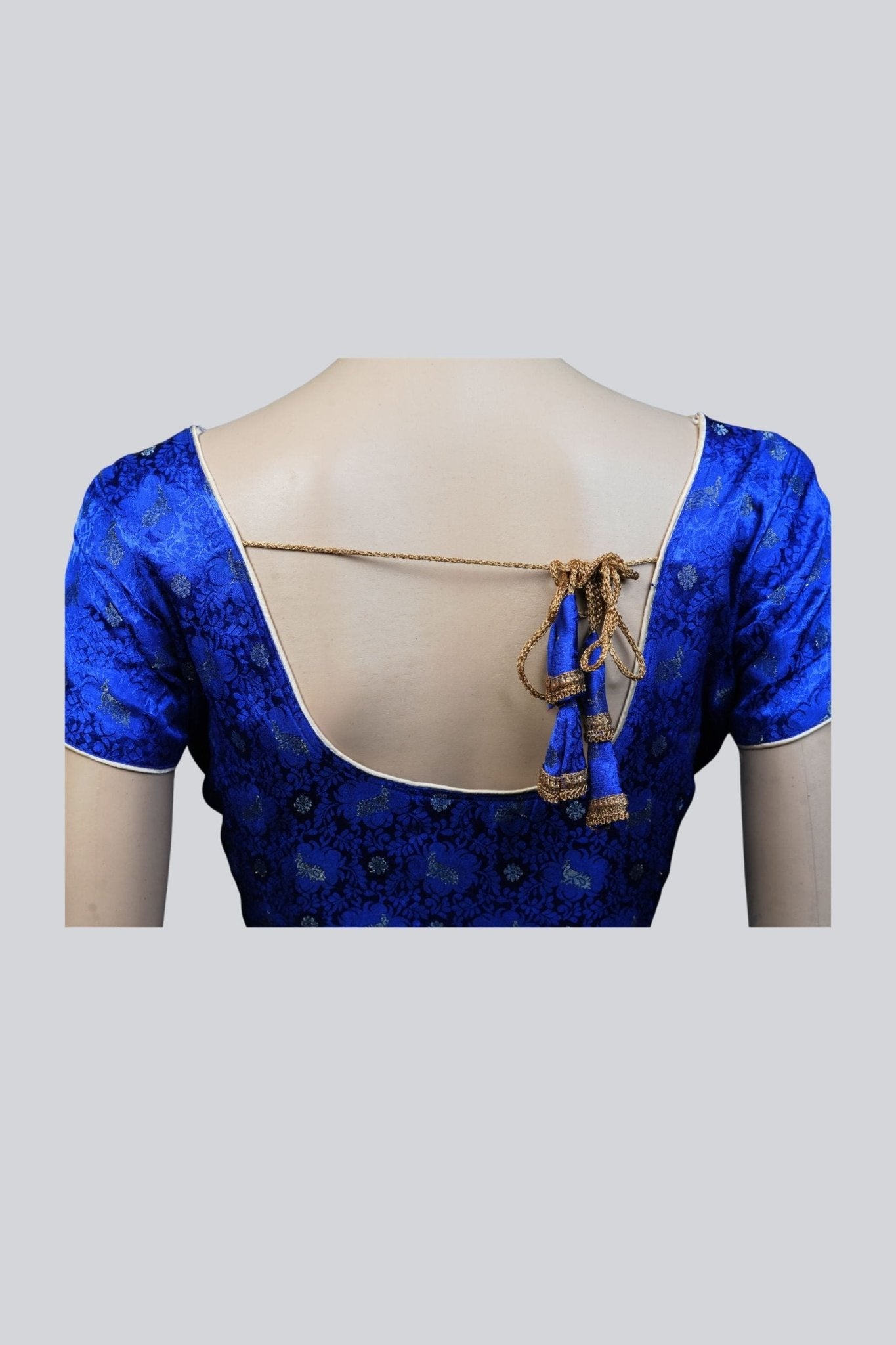 Brocade Blouse with Enchanting Peacock Motifs – JCSFashions Elegance Blouse JCS Fashions
