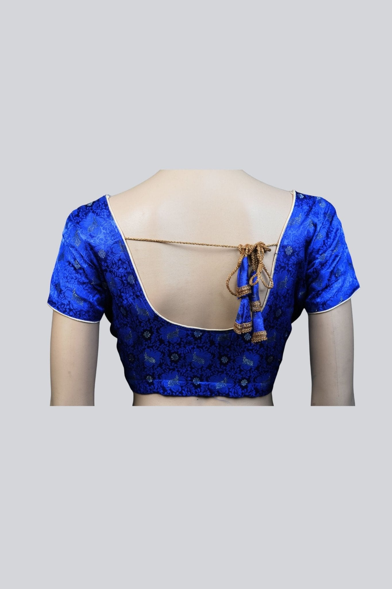 Brocade Blouse with Enchanting Peacock Motifs – JCSFashions Elegance Blouse JCS Fashions
