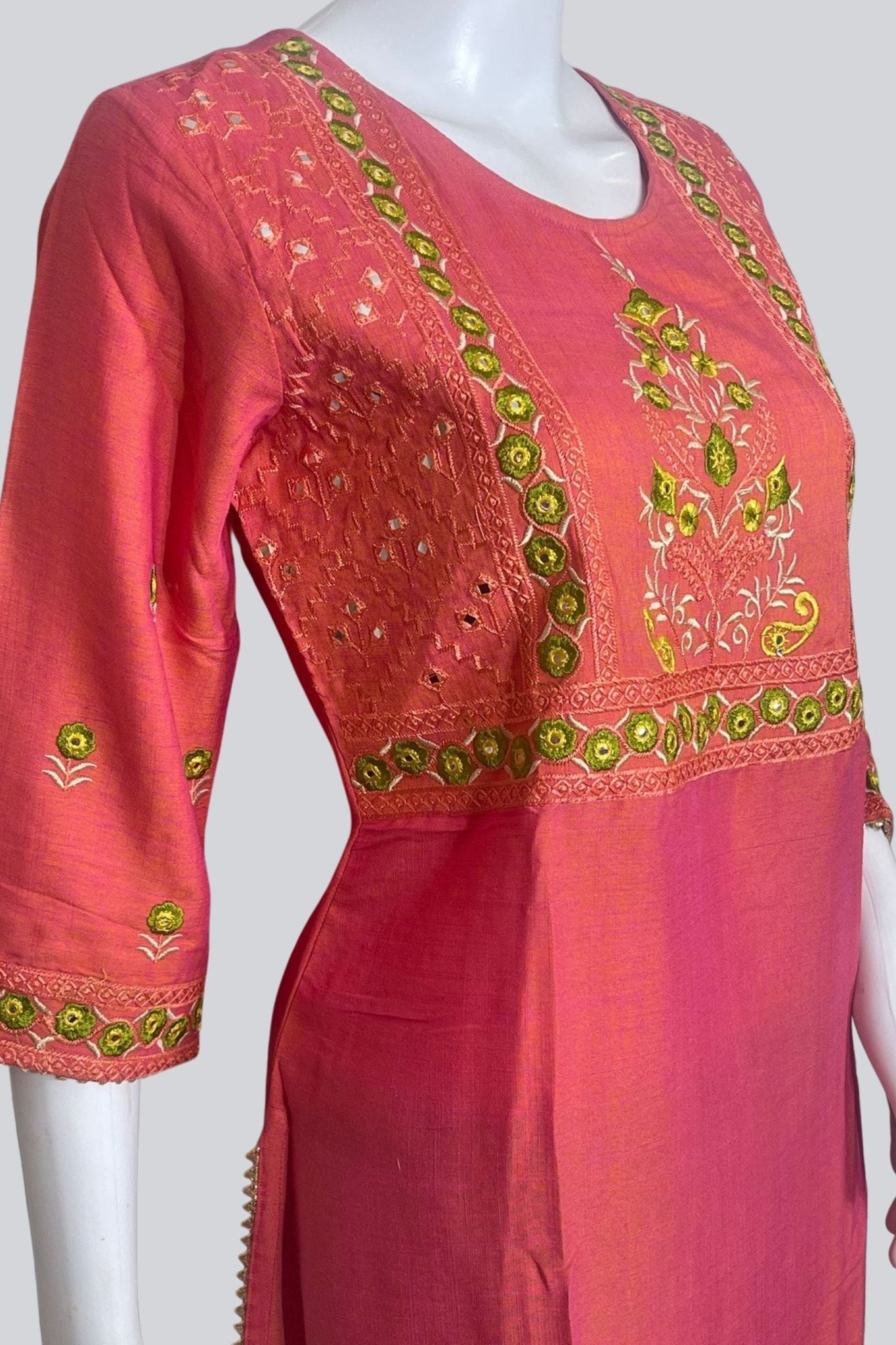 Chic Cotton Kurti: Mirror & Embroidery Detail - JCS Fashions - JCS Fashions