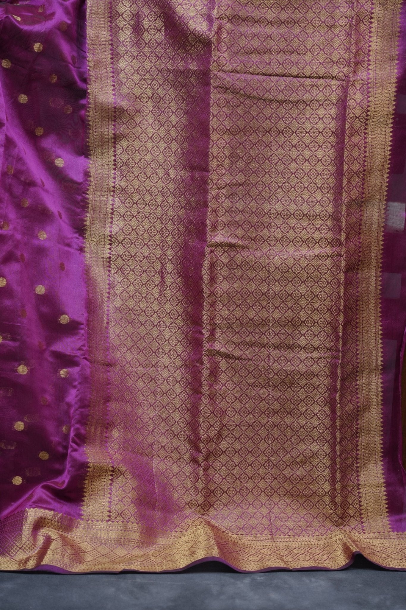 Coin-Inspired Elegance: Raw Silk Saree in Purple, Weaved Border & Blouse SAREE JCS Fashions