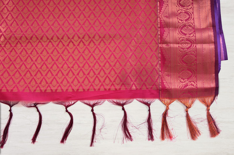 Regal Zari-Woven Saree with Grand Pallu - Traditional Indian Fashion