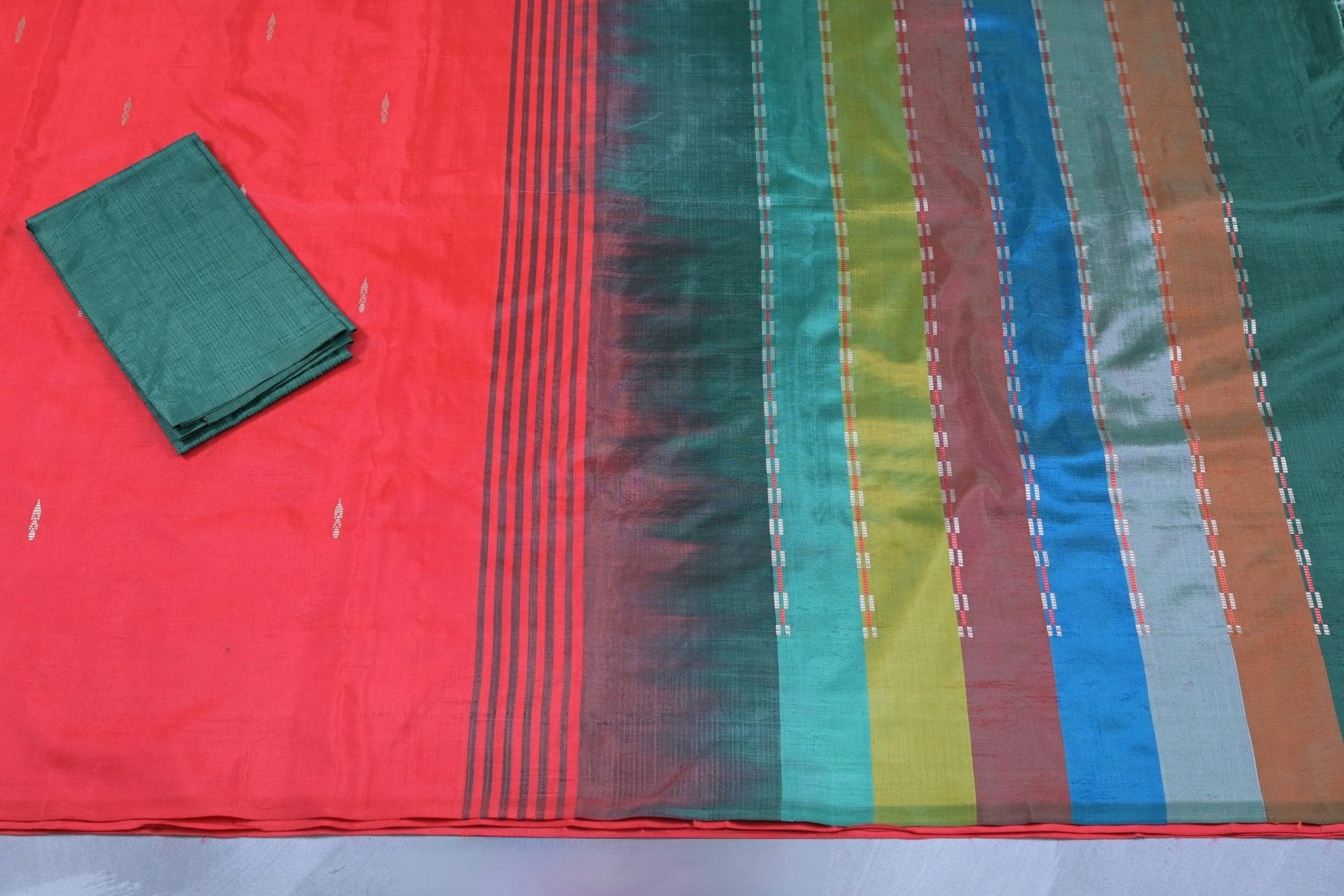 Eco-Friendly Vaazhai Naar Saree & Blouse | Pure Banana Pith Fiber Saree JCS Fashions