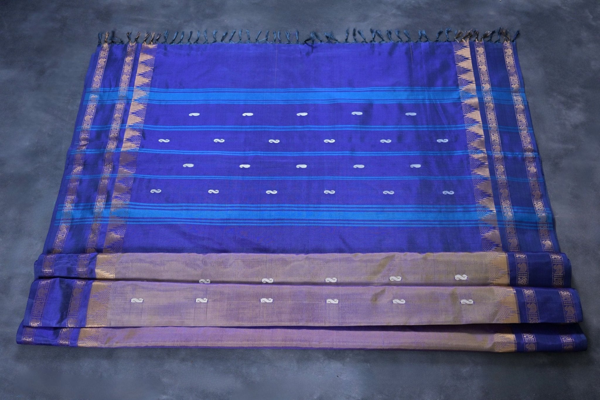 Elegant 100% Banana Pith Saree with Handwoven Gold Zari Border Saree JCS Fashions