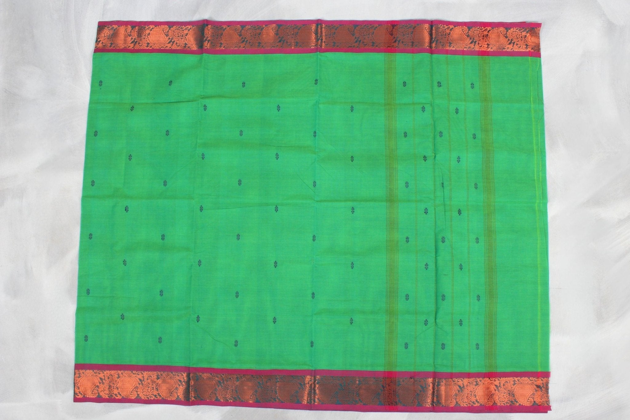 Elegant Cotton Saree with Distinct Line Pallu - Sophisticated Comfort Saree JCS Fashions