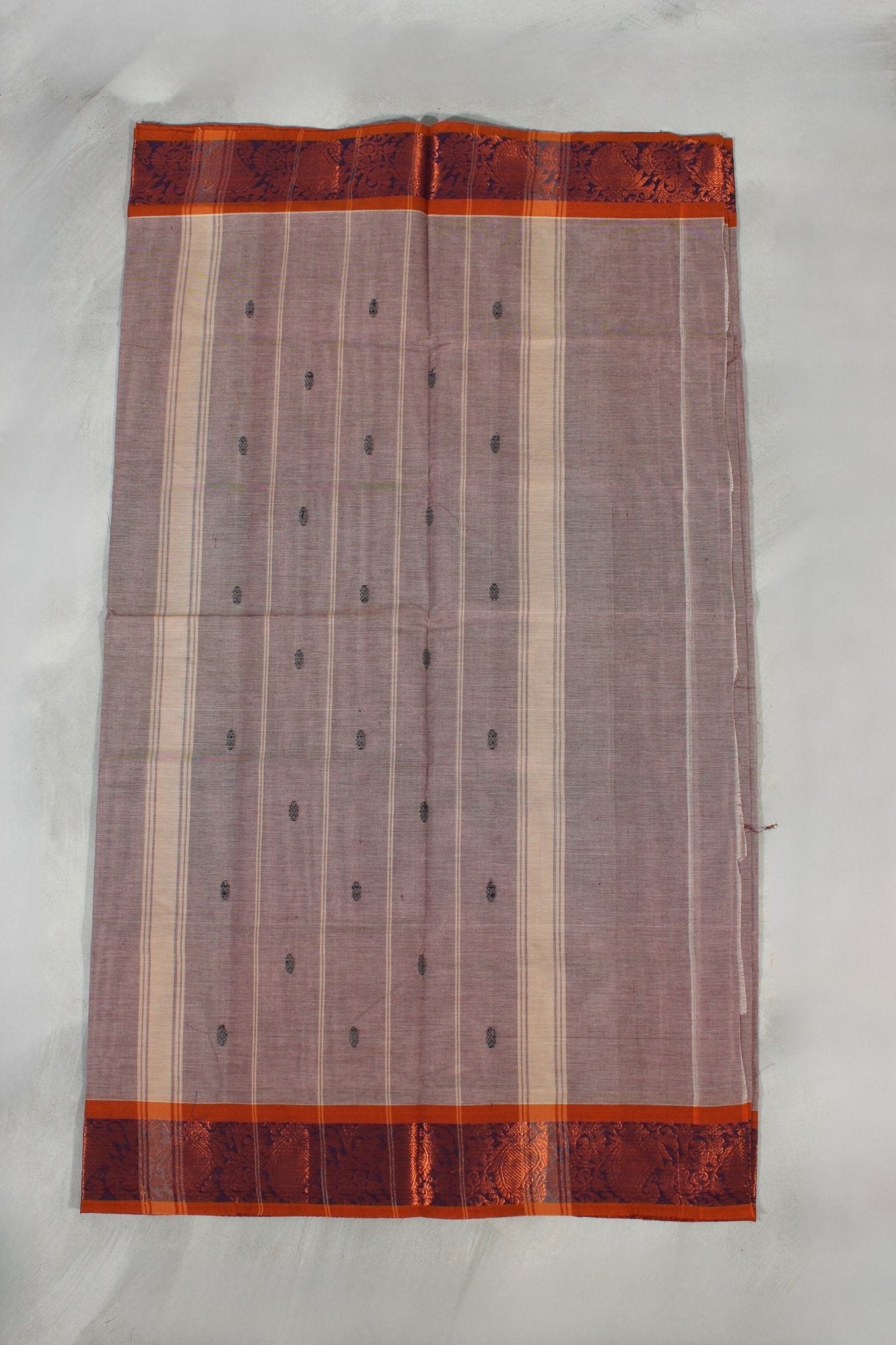 Elegant Handloom Cotton Saree with Unique Pallu - Comfort Meets Tradition Saree JCS Fashions