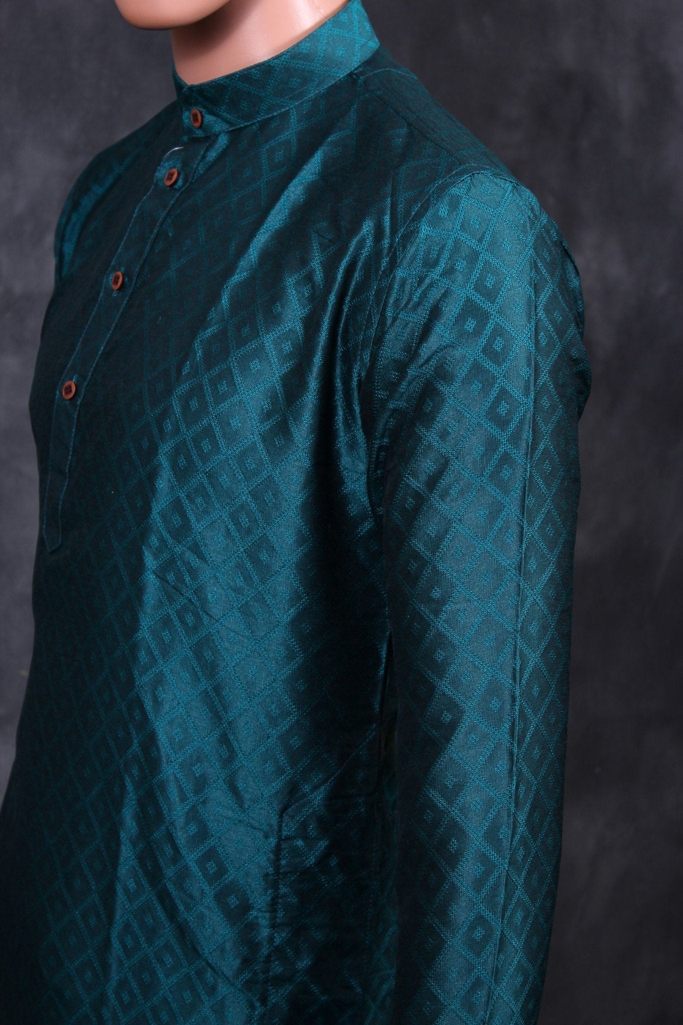 Elegant Men's Diamond Pattern Kurta for Timeless Style - JCSFashions Men JCS Fashions