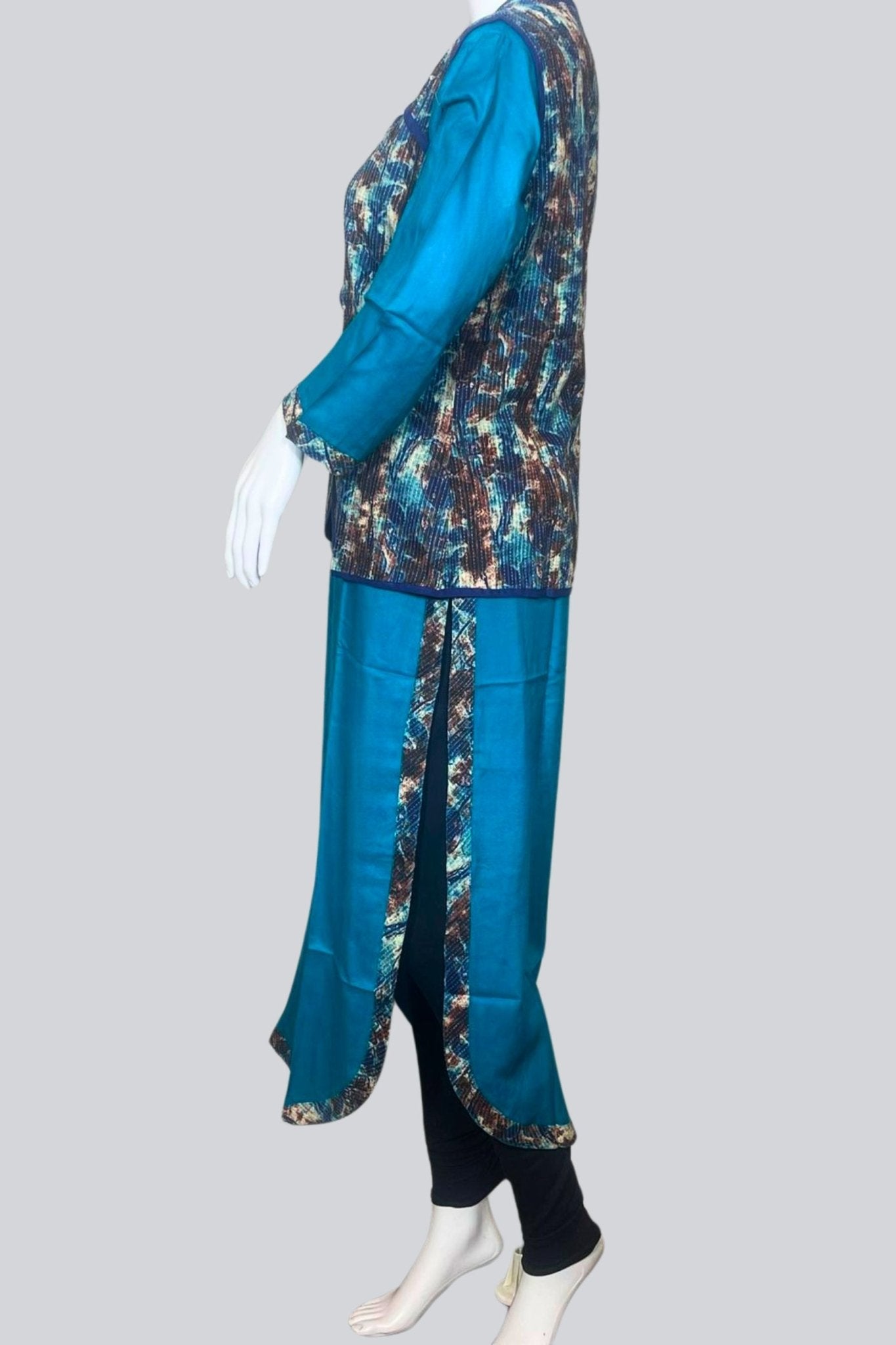 Elegant Rayon Kurti with Stylish Jacket – Perfectly Tailored for Comfort KURTI JCS Fashions