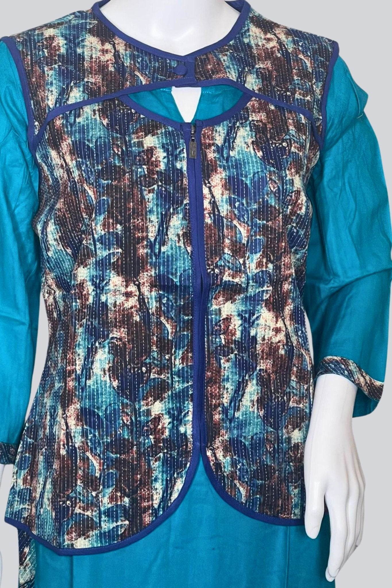 Elegant Rayon Kurti with Stylish Jacket – Perfectly Tailored for Comfort KURTI JCS Fashions