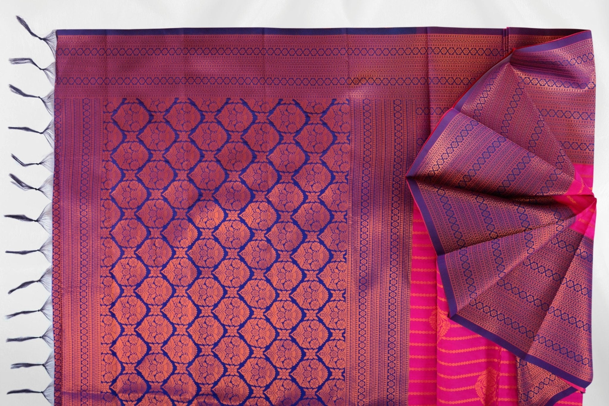 Elegant Zari-Lined Saree with Vibrant Motifs - Bring Cultural Glamour Saree JCS Fashions