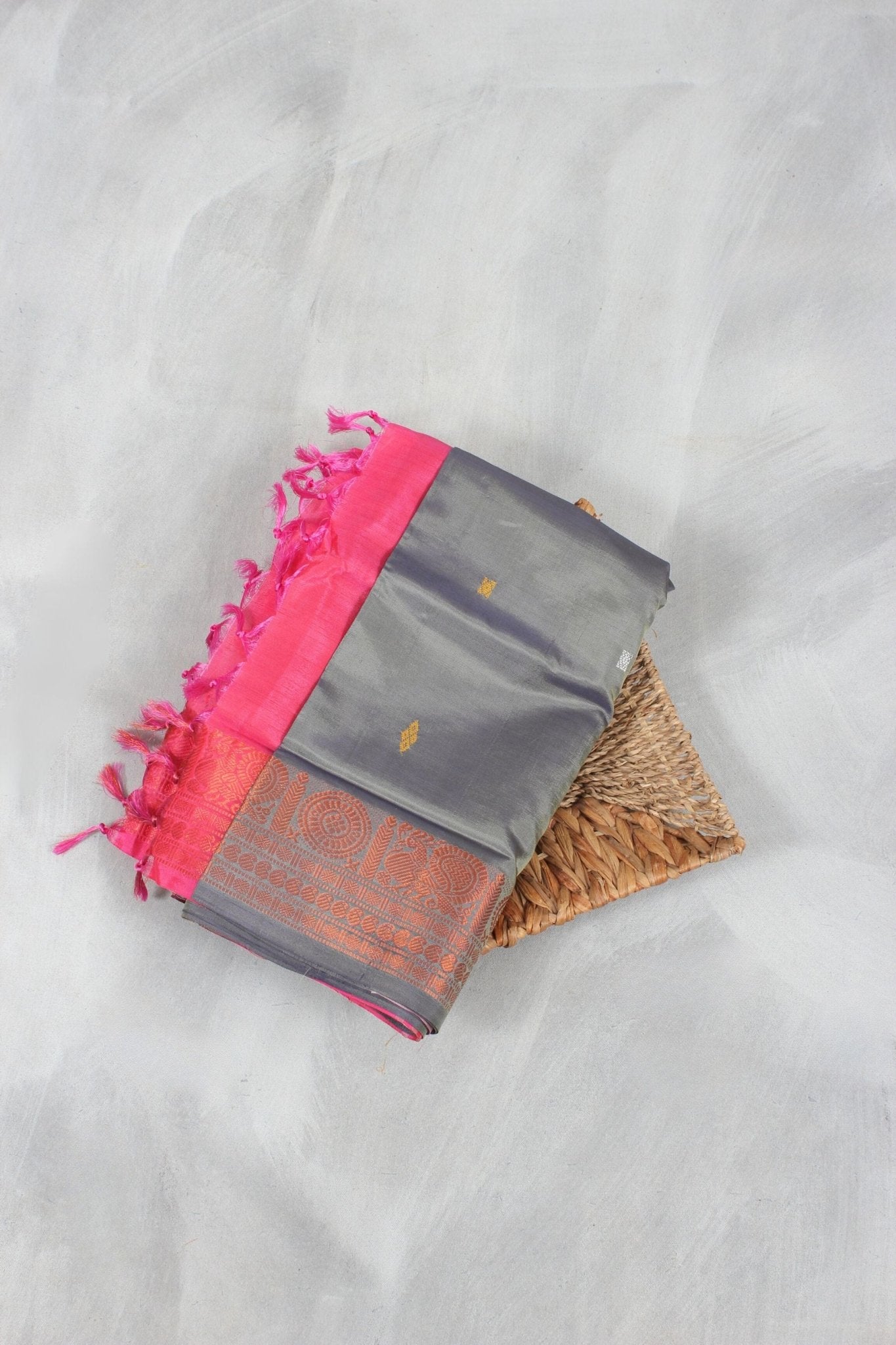 Ethically Sourced Vaazhai Naar Saree with Tradition-Inspired Zari Border Saree JCS Fashions Grey & Pink 5.5 meters
