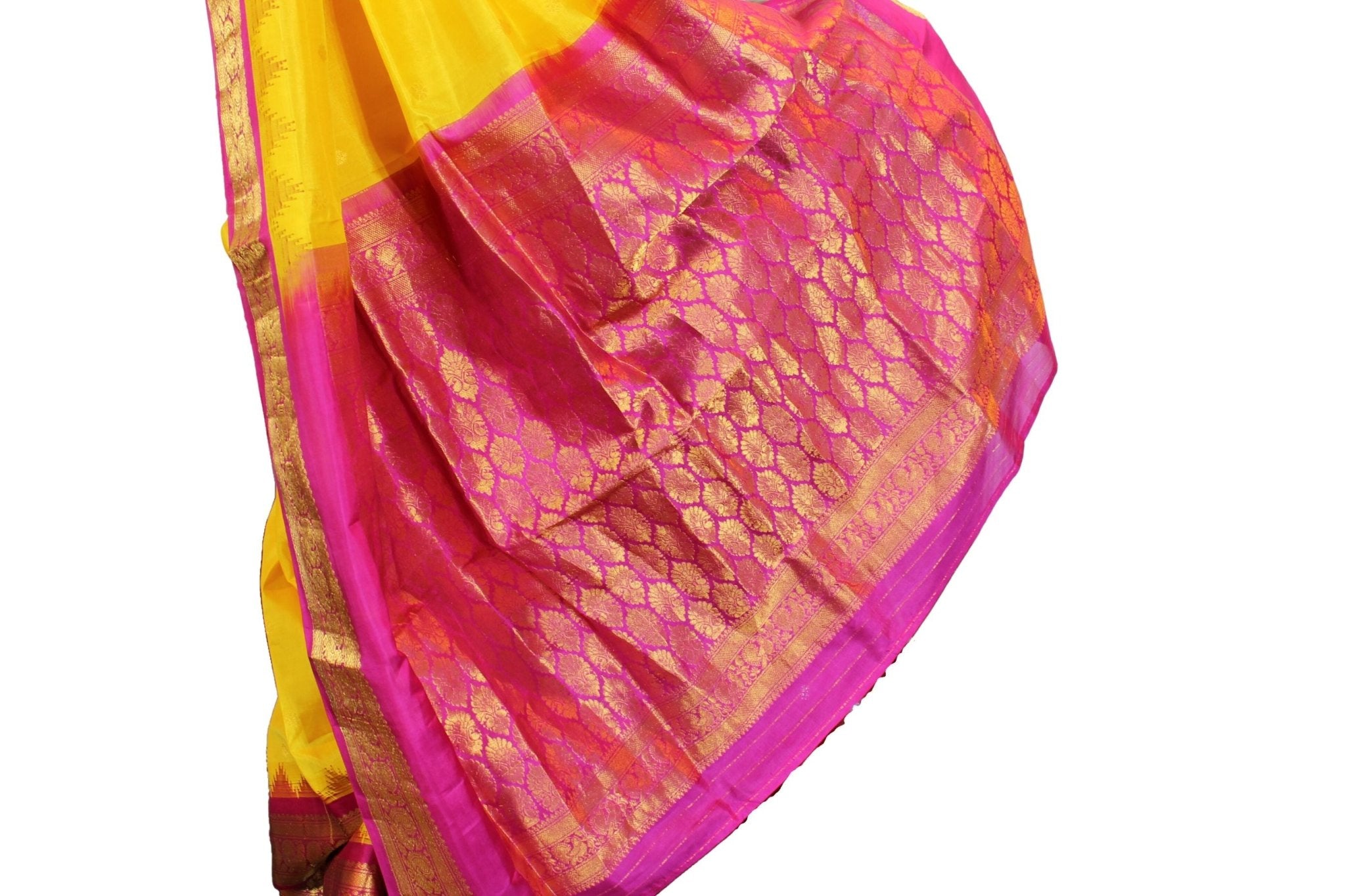 Gadwal Khadi Kuttu Border Allover Buta Pure Silk Saree With Blouse - JCS Fashions