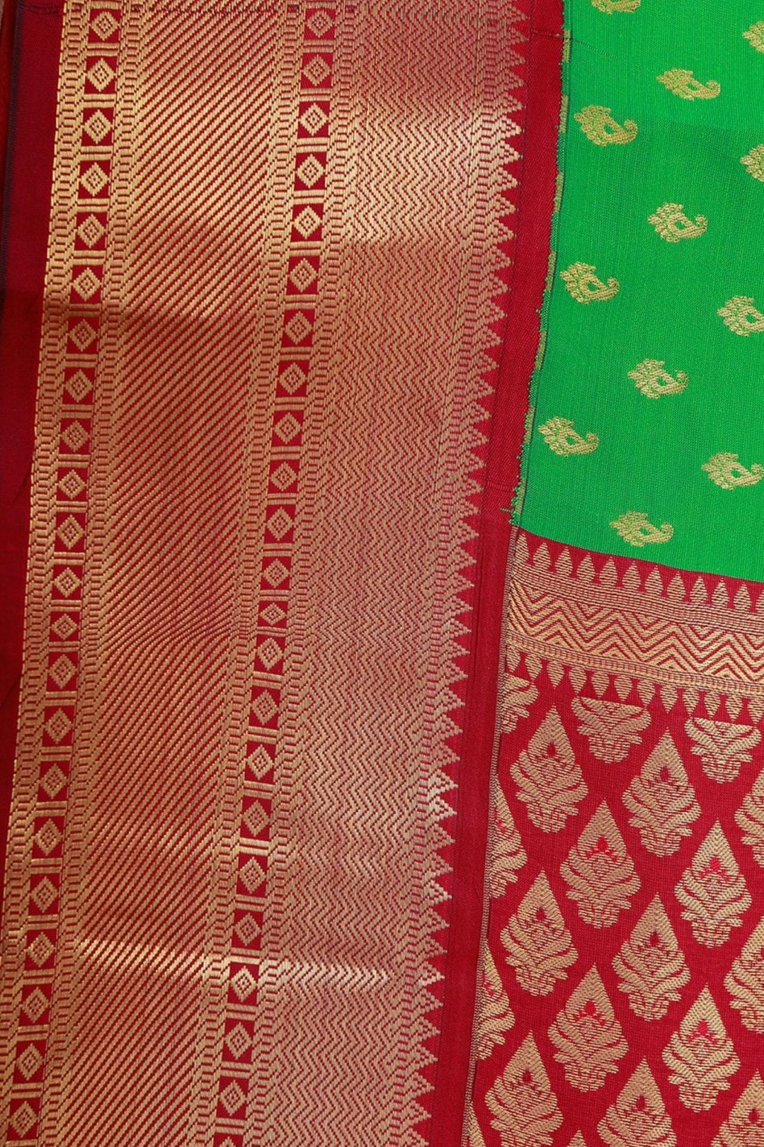 Green Korvai Buttis Semi Silk Saree: Designer Tassels, Maggam Work Blouse SAREE JCS Fashions