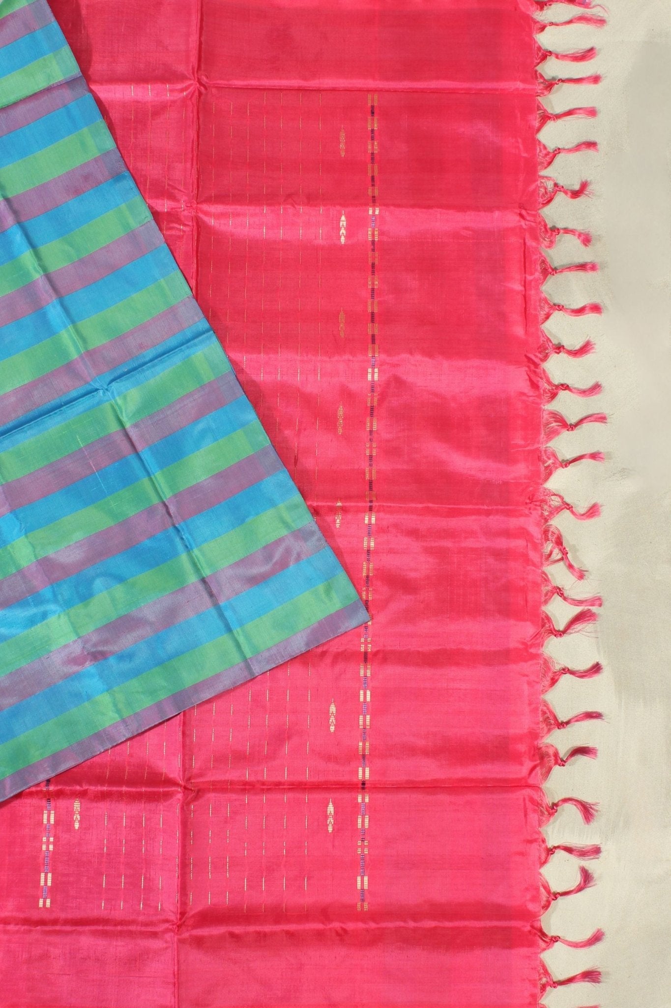 Hand-Woven Banana Pith Saree - Borderless Chic and Sustainable Saree JCS Fashions