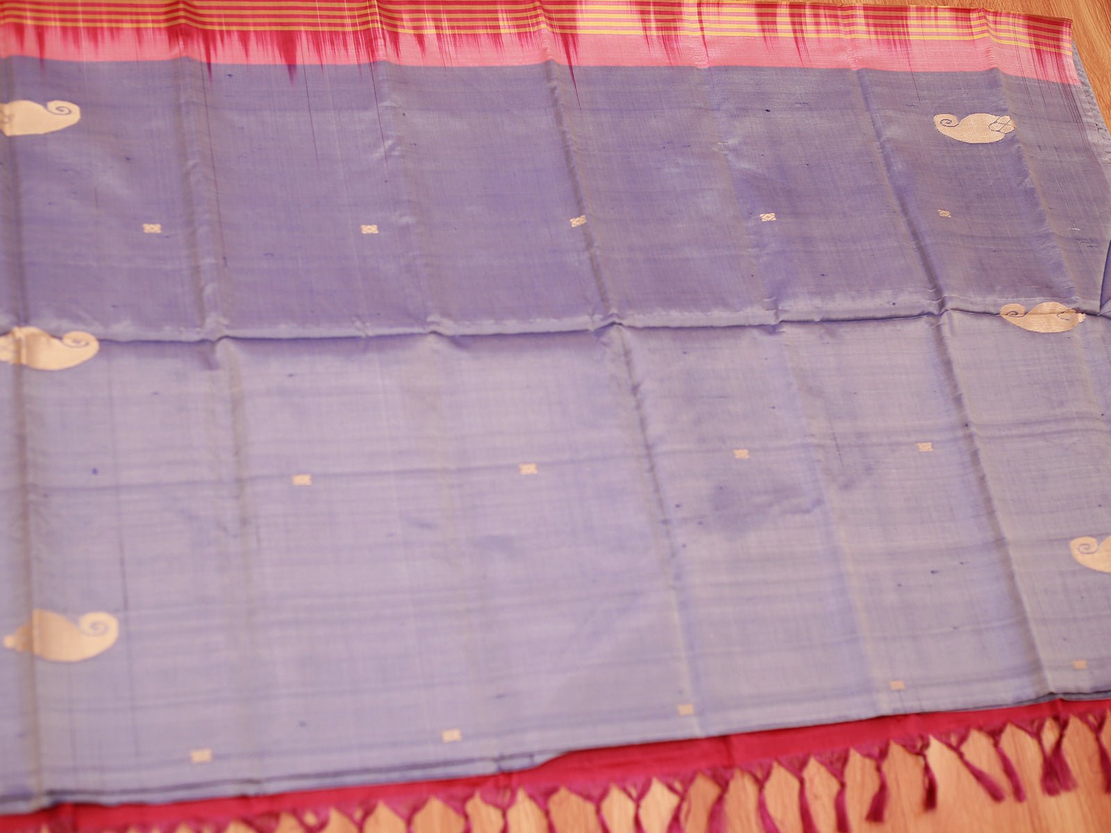 Hand Woven Vibrant And Mild Colour VAALAI Pattu Sarees SAREE JCS Fashions