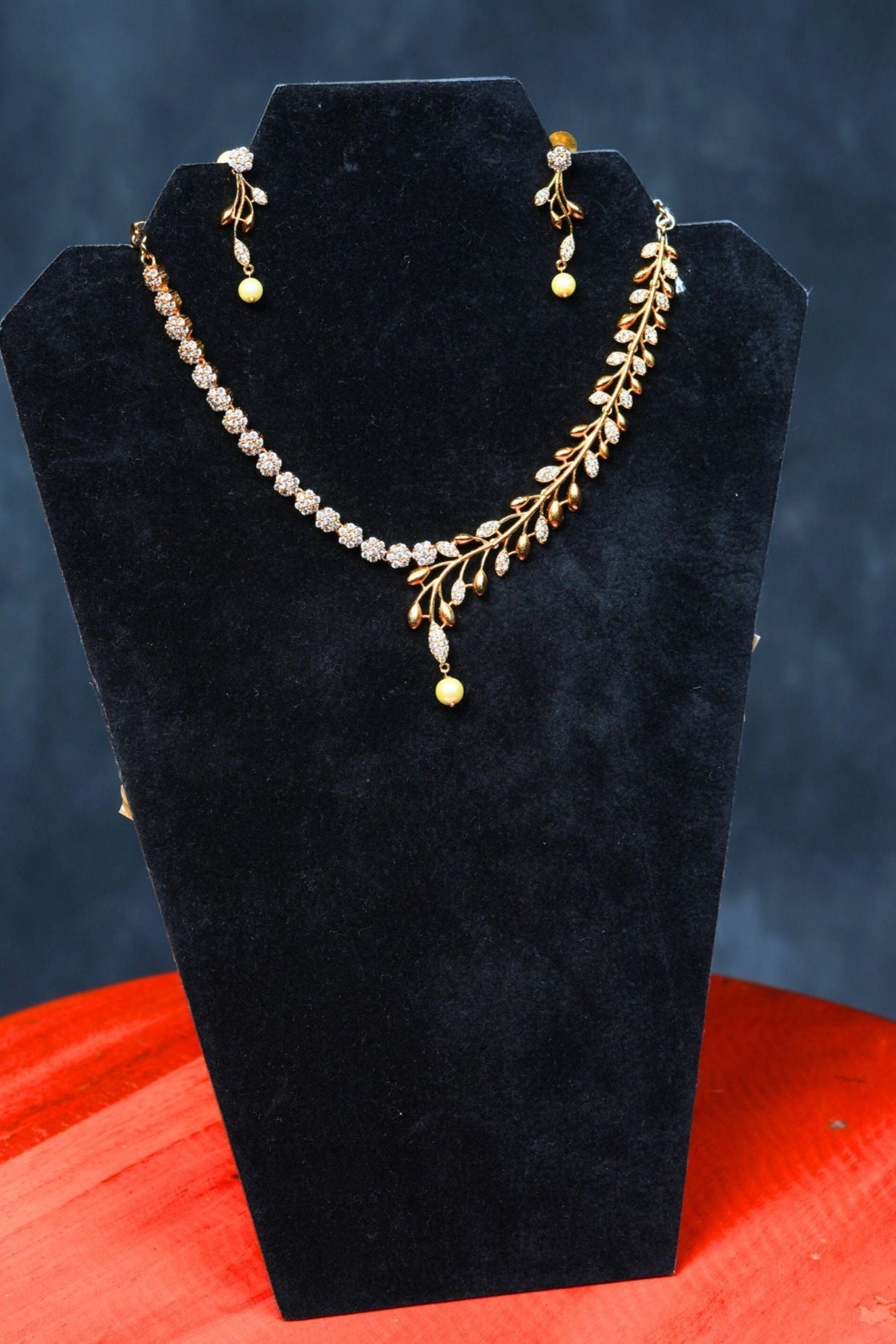 Handcrafted Elegance: JCS Fashion's Designer Necklace and Earrings Set Jewelry JCS Fashions White 5"-8"