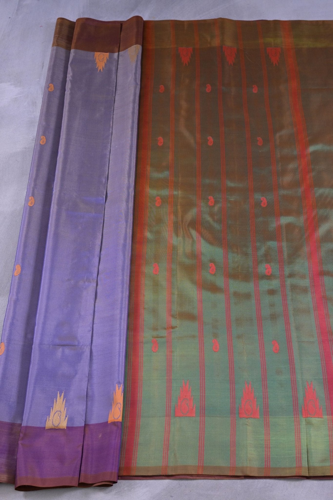Handcrafted Vaazhai Naar Saree - Tradition Meets Sophistication Saree JCS Fashions