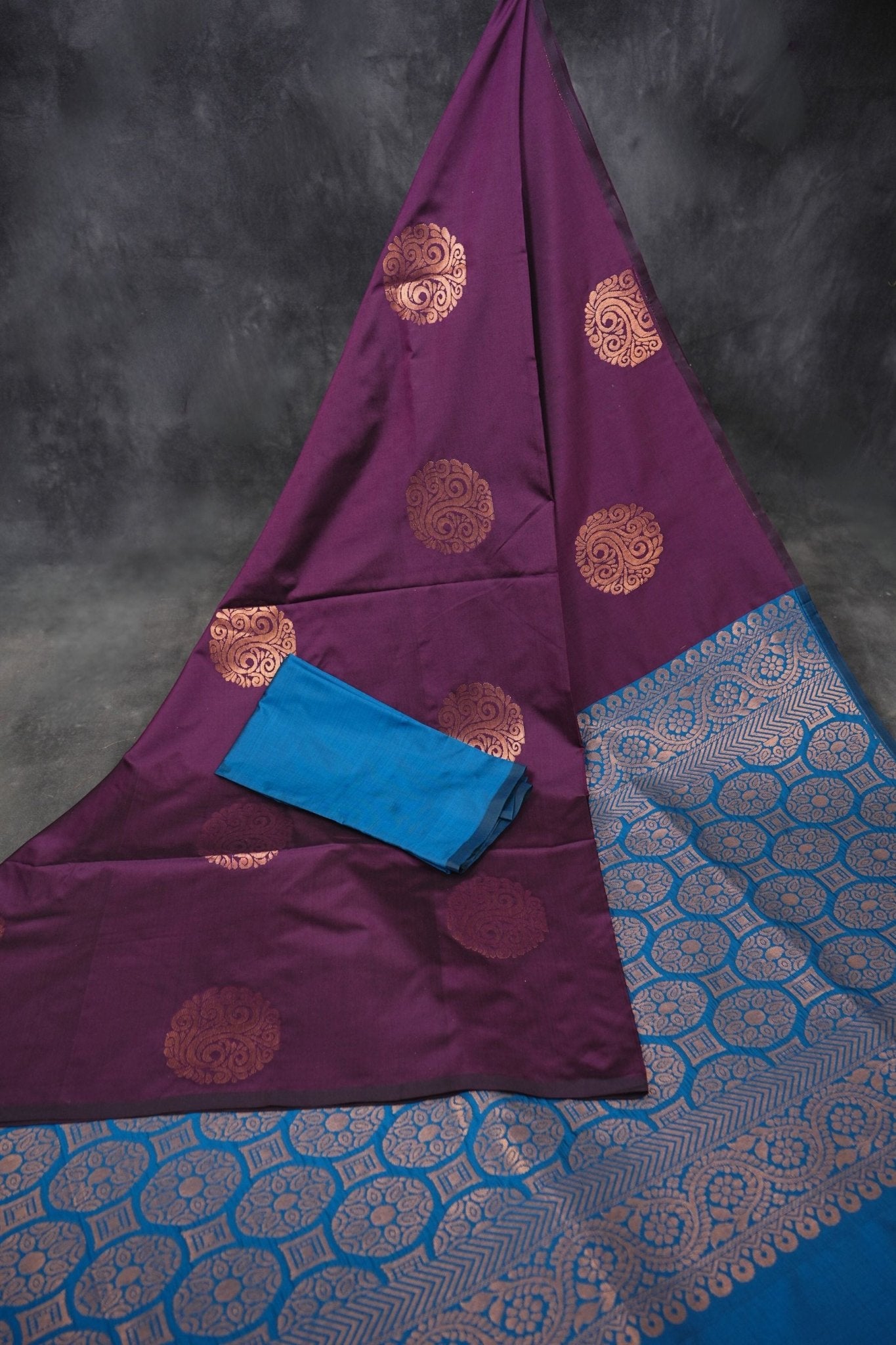 Handwoven Kanchipuram Blended Silk Saree: Traditional and Elegant Saree JCS Fashions