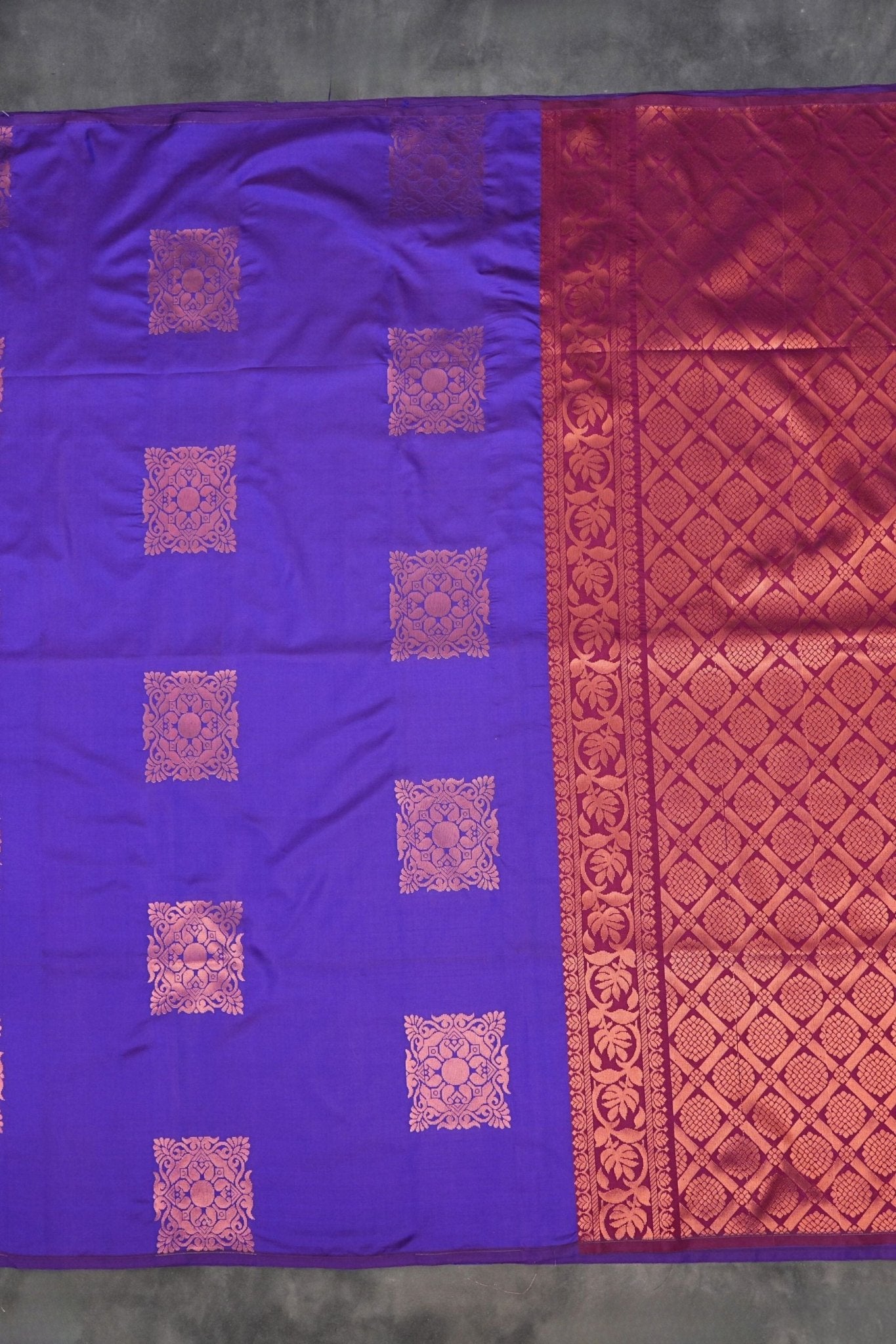 Kanchipuram Blended Silk Saree - Borderless & Vibrant for Special Events Saree JCS Fashions
