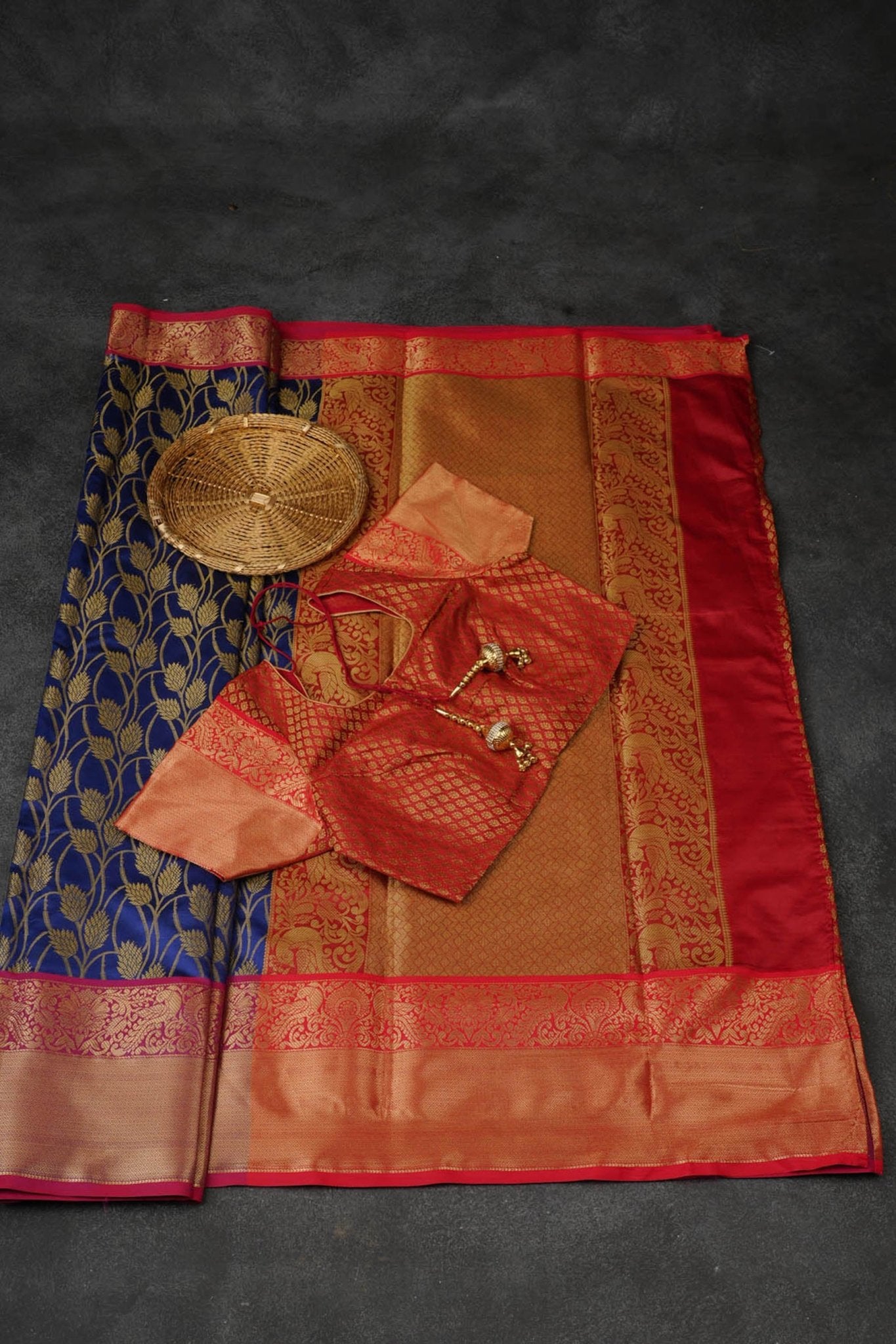 Kanchipuram Handloom Weaving Silk Saree | Blue and Red Border SAREE JCS Fashions