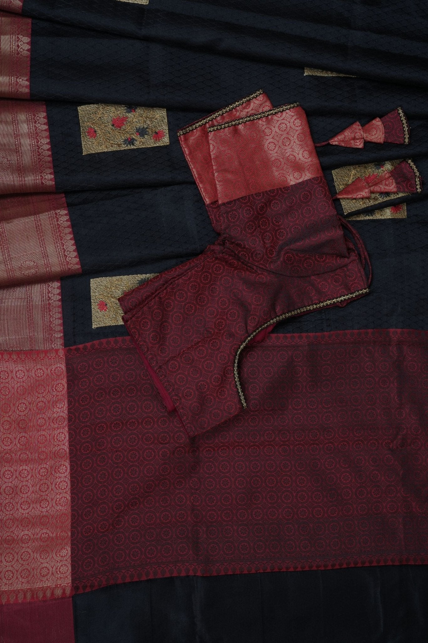 Kora Muslin Silk Saree, Embossed Design, Double-Side Border - Luxe Elegance SAREE JCS Fashions