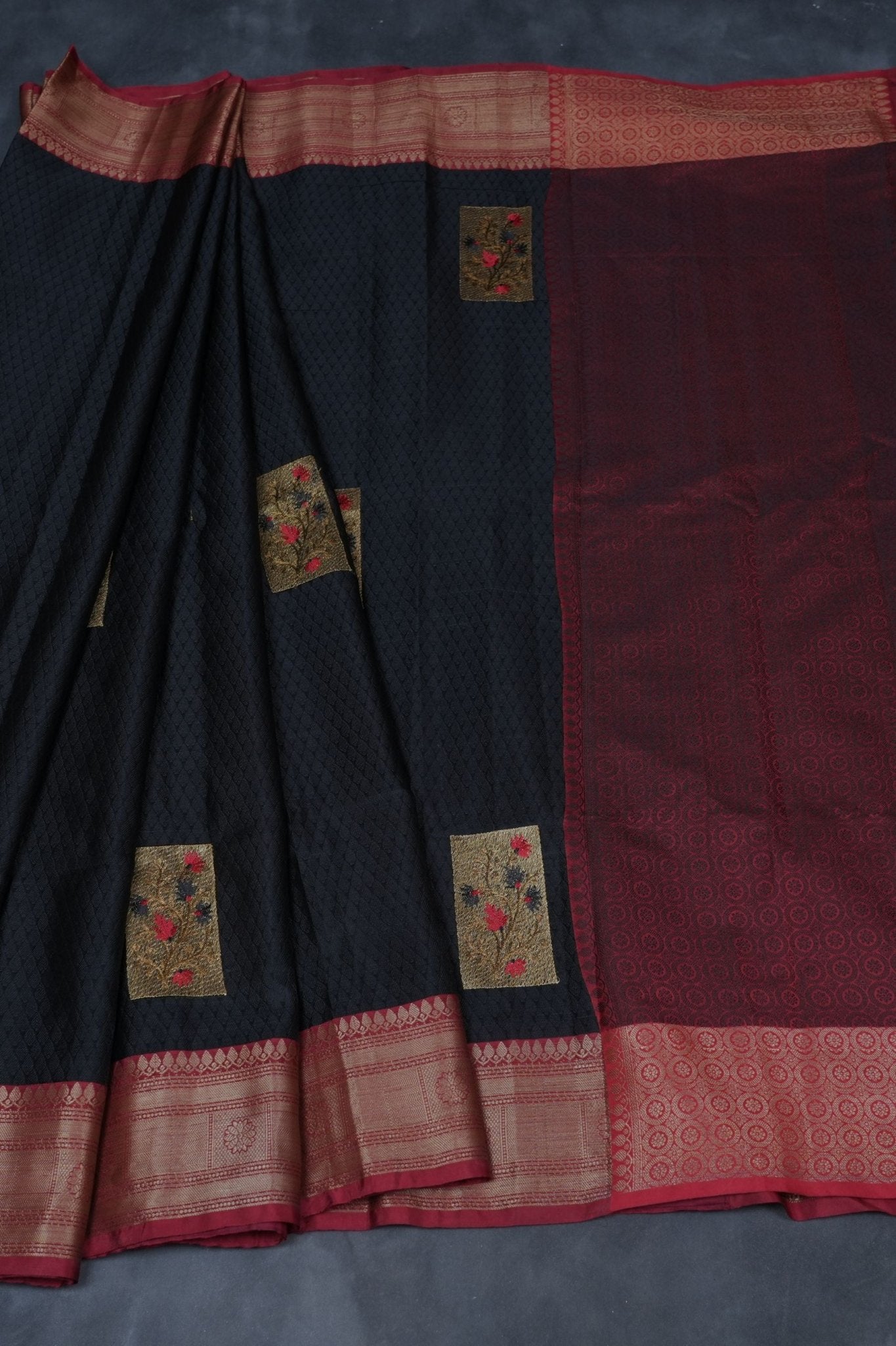 Kora Muslin Silk Saree, Embossed Design, Double-Side Border - Luxe Elegance SAREE JCS Fashions