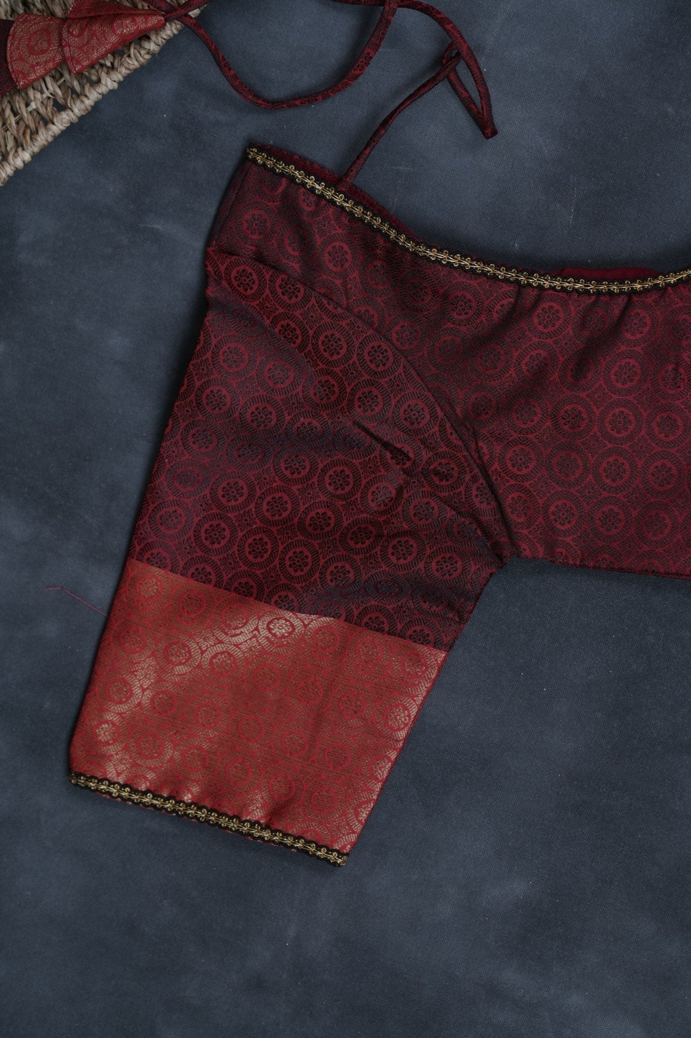Kora Muslin Silk Saree, Embossed Design, Double-Side Border - Luxe Elegance SAREE JCS Fashions