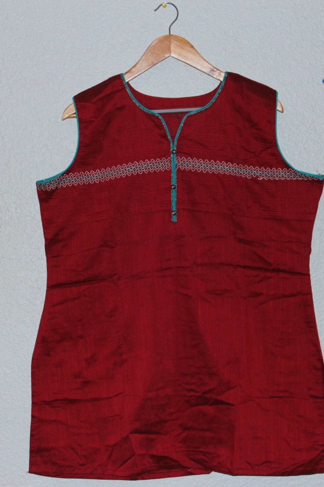 Luxe Comfort: 31" Silk Cotton Kurti - Timeless Elegance by JCSFashions - JCS Fashions