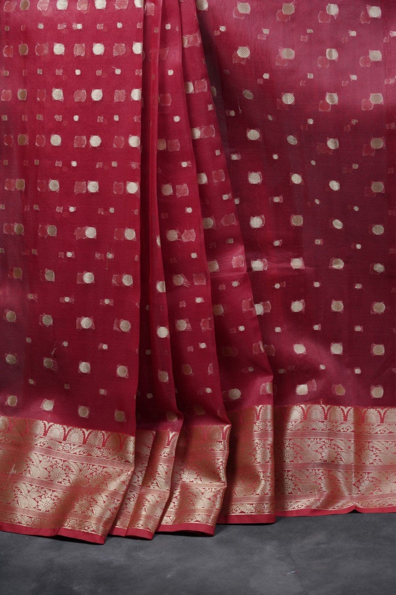 Luxurious Banarasi Organza Sarees: Best Quality Weaving and Rich Pallu - JCS Fashions