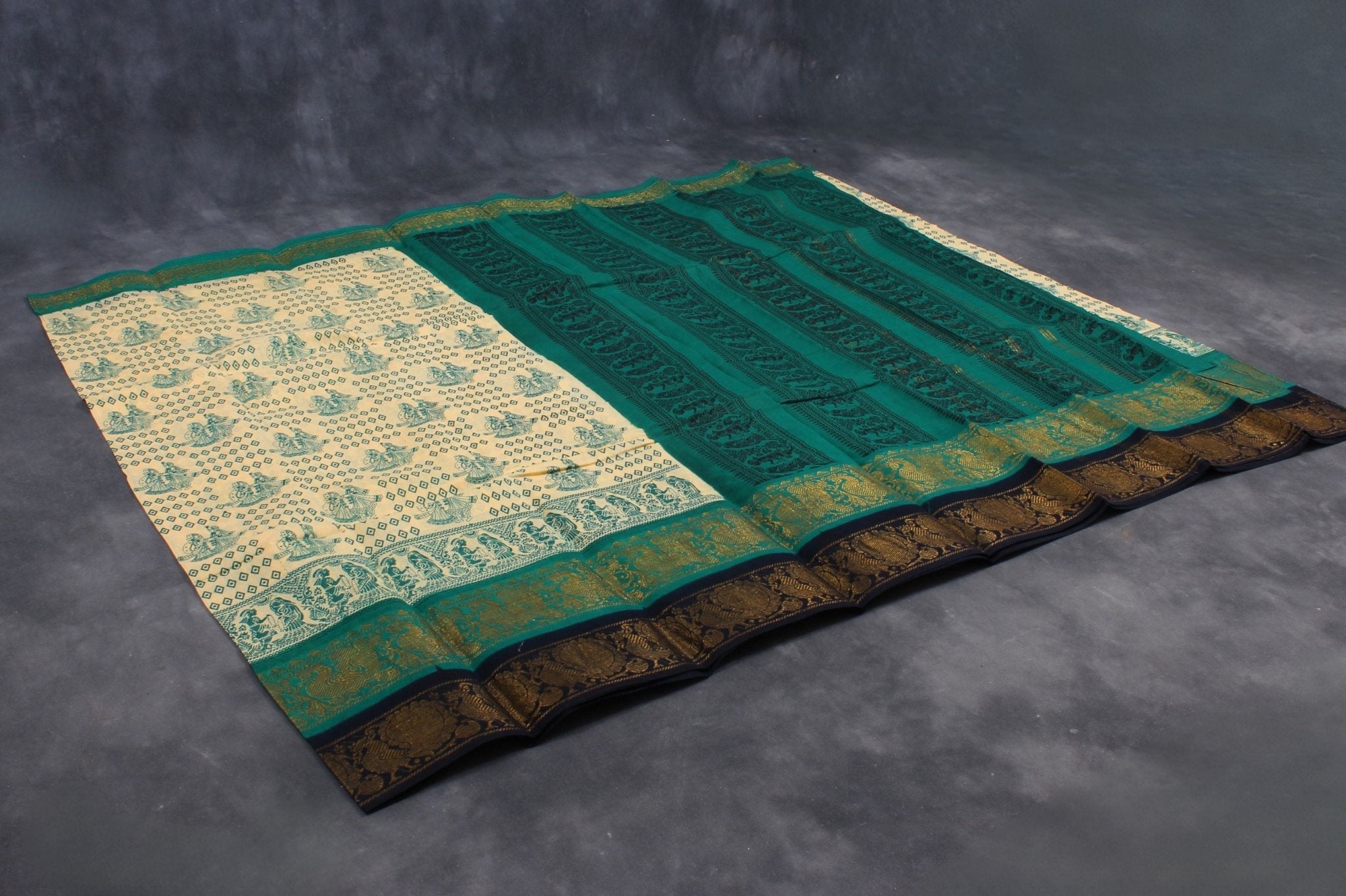 Madurai Pure Sungudi Cotton Saree with Elegant Double Borders Saree JCS Fashions