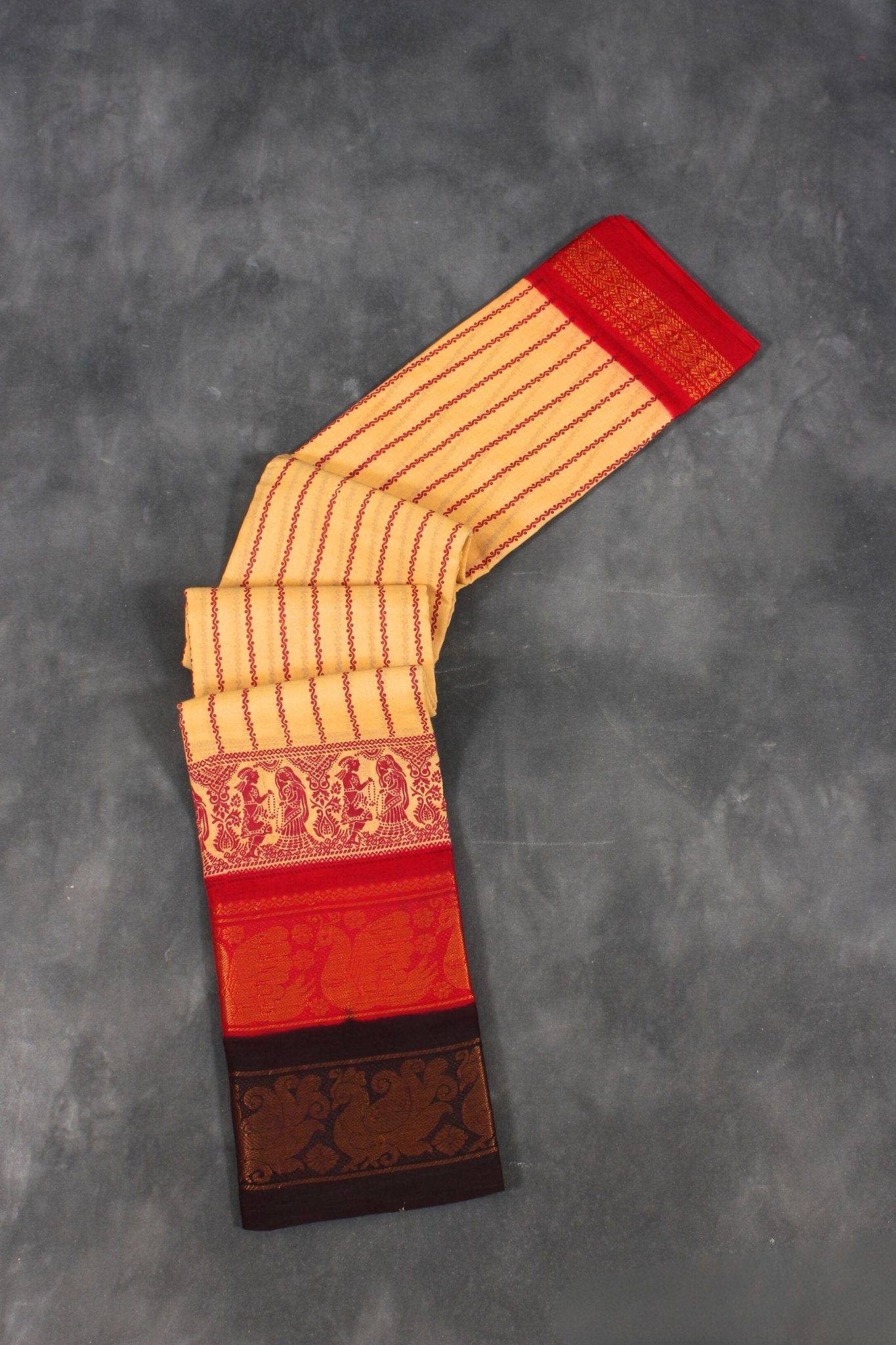 Madurai Sungudi Cotton Saree - Finesse & Tradition in Every Thread Saree JCS Fashions