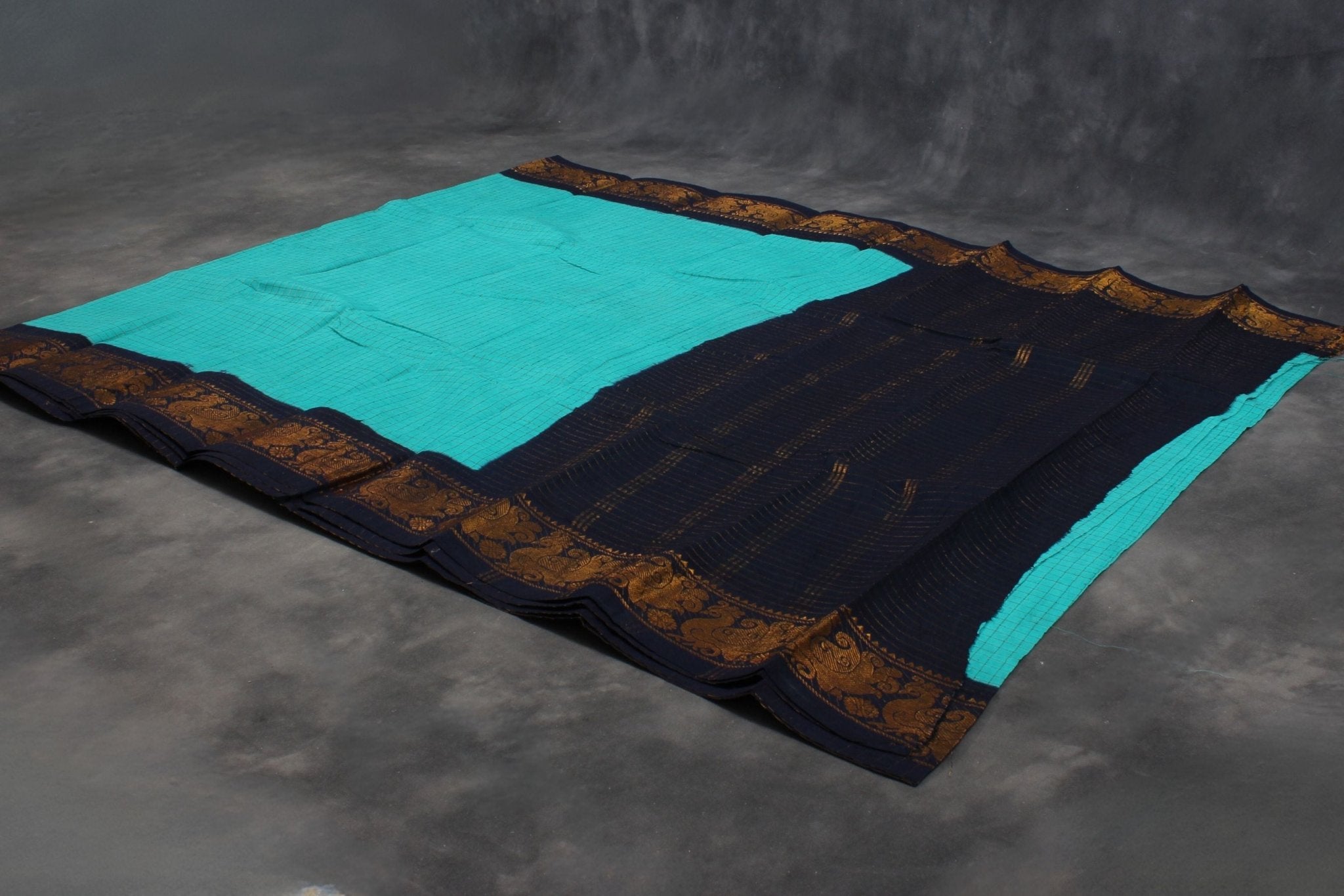 Handwoven Madurai Sungudi Cotton Saree – Golden Checks & Zari Border Saree JCS Fashions