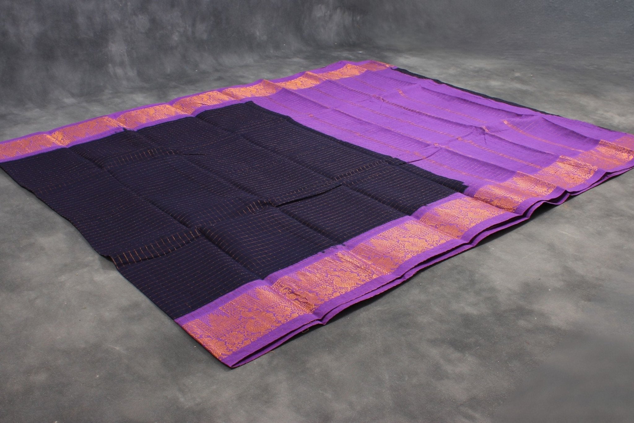 Madurai Sungudi Pure Cotton Saree with Zari Border – Traditional Elegance Saree JCS Fashions Blue 5.5 meters