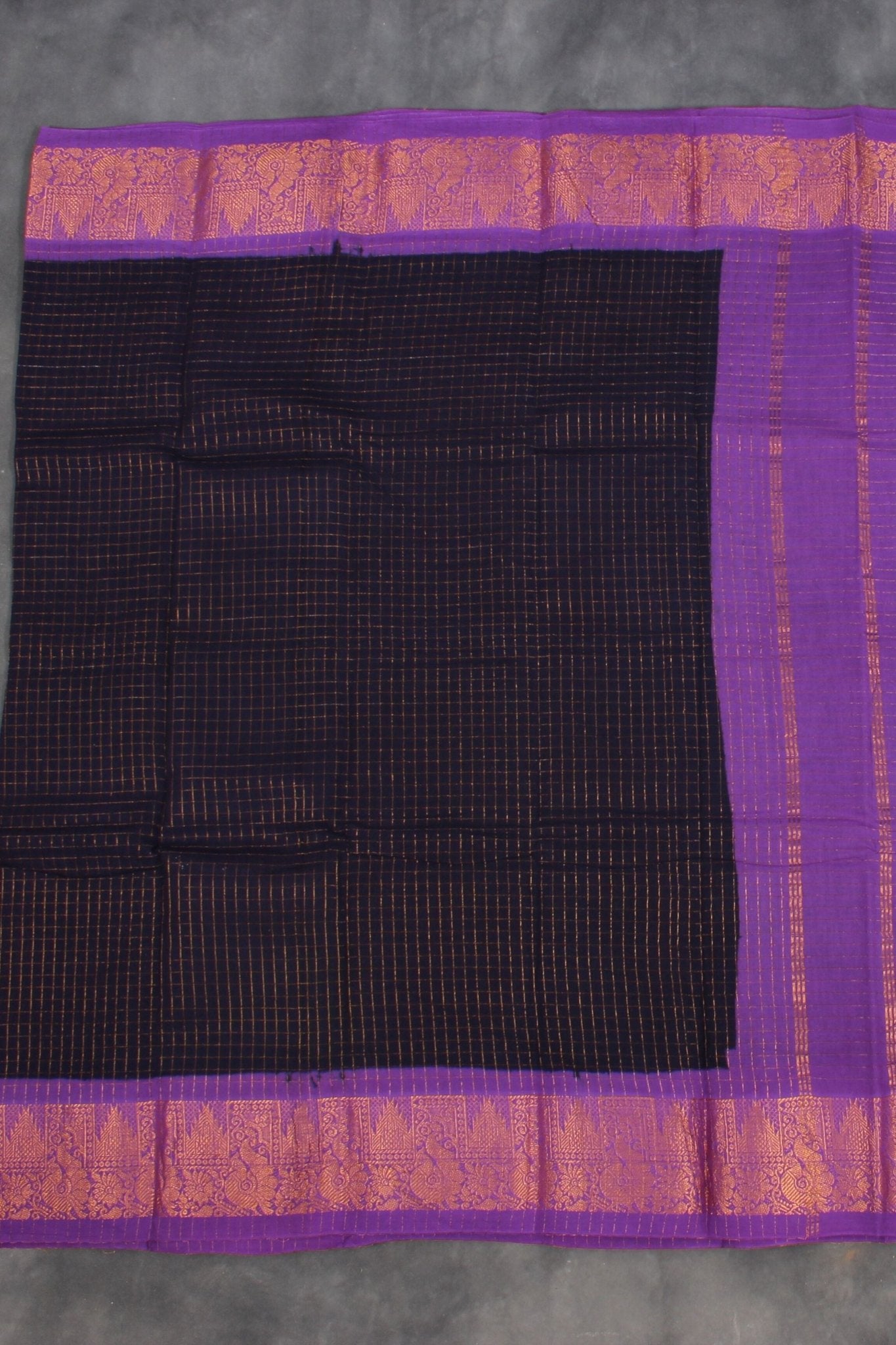 Madurai Sungudi Pure Cotton Saree with Zari Border – Traditional Elegance Saree JCS Fashions