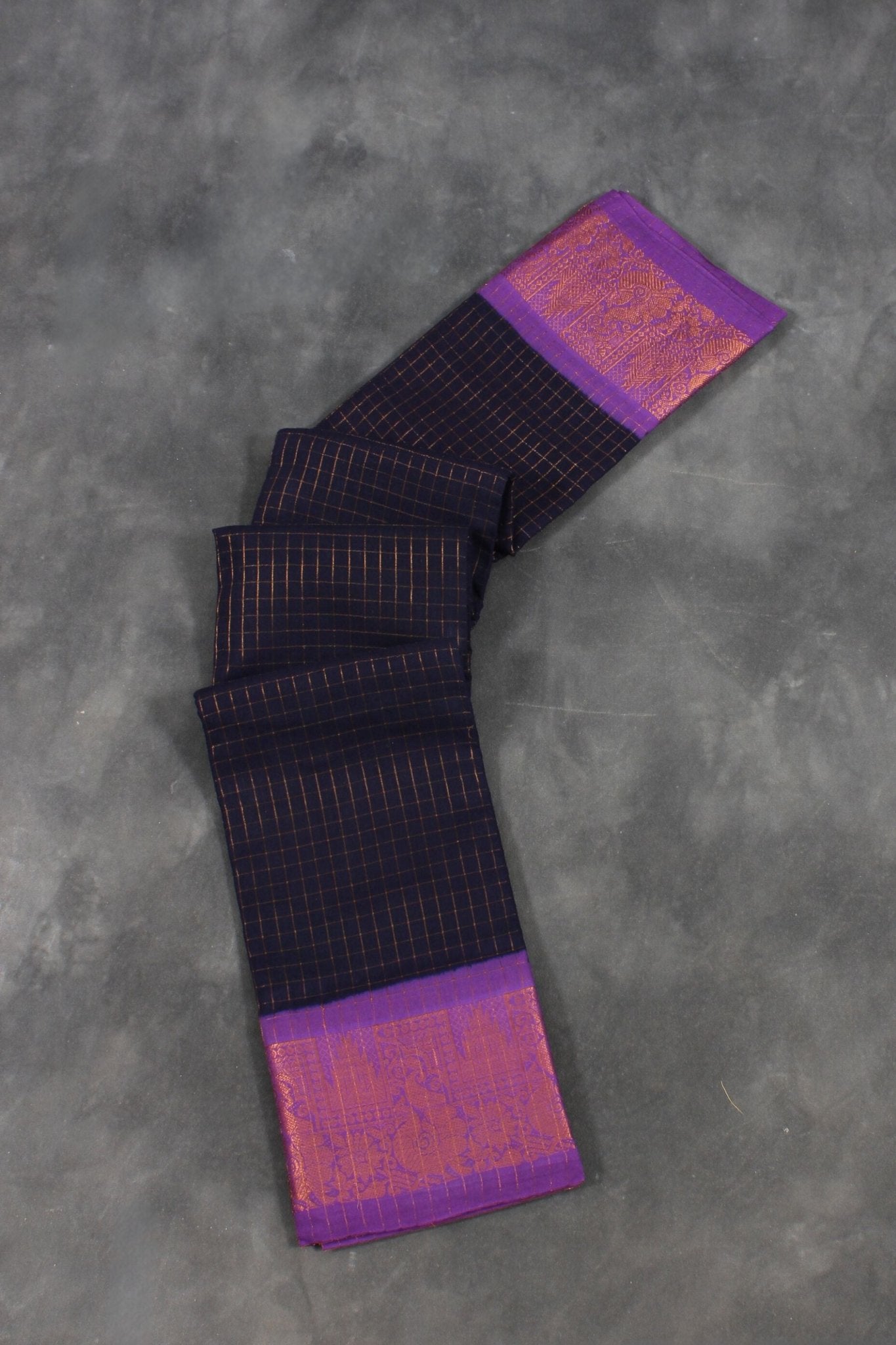 Madurai Sungudi Pure Cotton Saree with Zari Border – Traditional Elegance Saree JCS Fashions