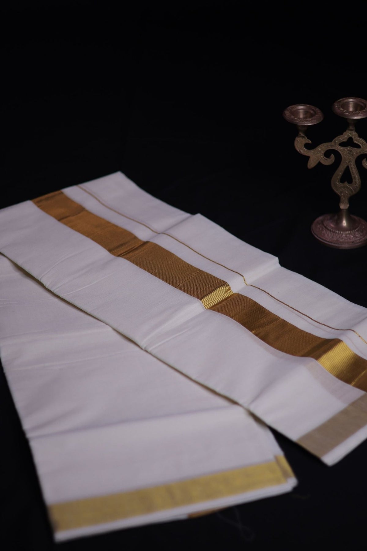 Men's Luxury Kerala Cotton Angavastram with Sparkling Zari Lines Shawl JCS Fashions Half white/Cream 2 meter