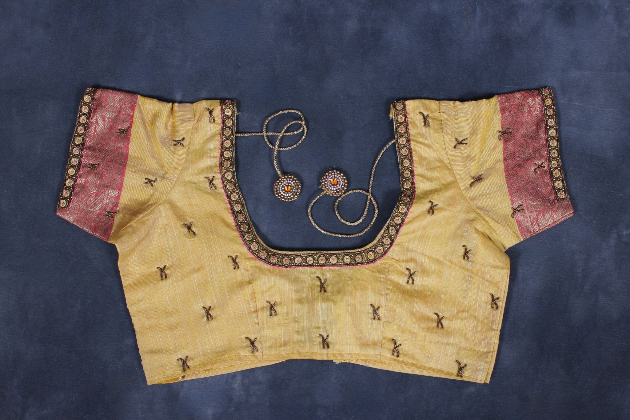 Rich Jute Banarasi Silk Saree with Contrast Pallu & Aari Work Blouse JCS Fashions