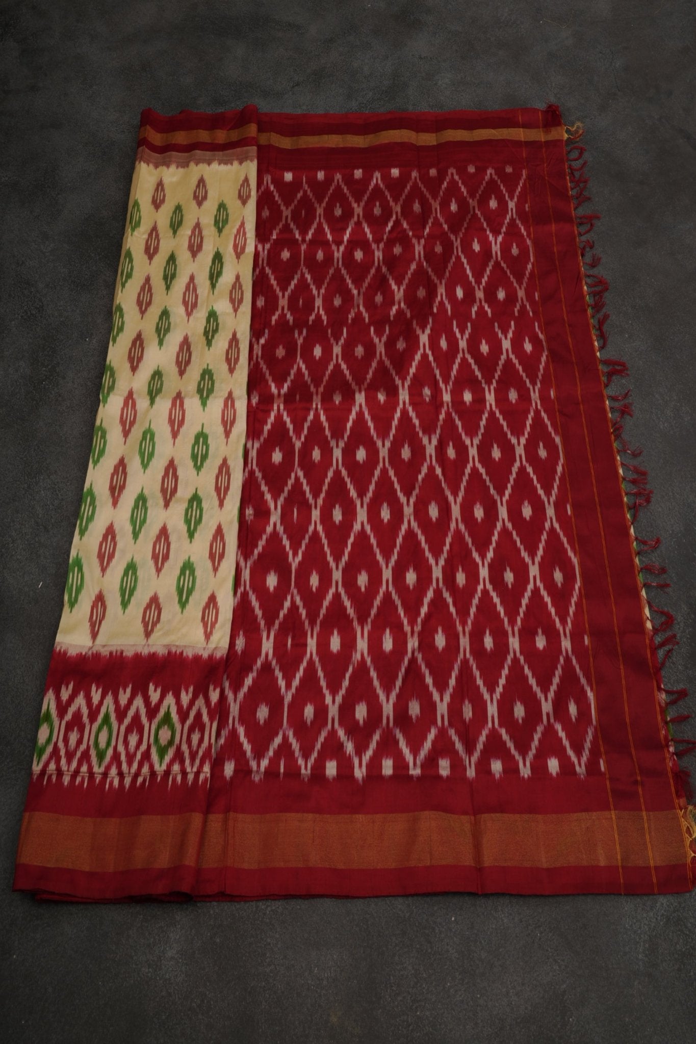 Soft and Flowy Pure Pochampally Ikkat Silk Saree in Cream - JCS Fashions