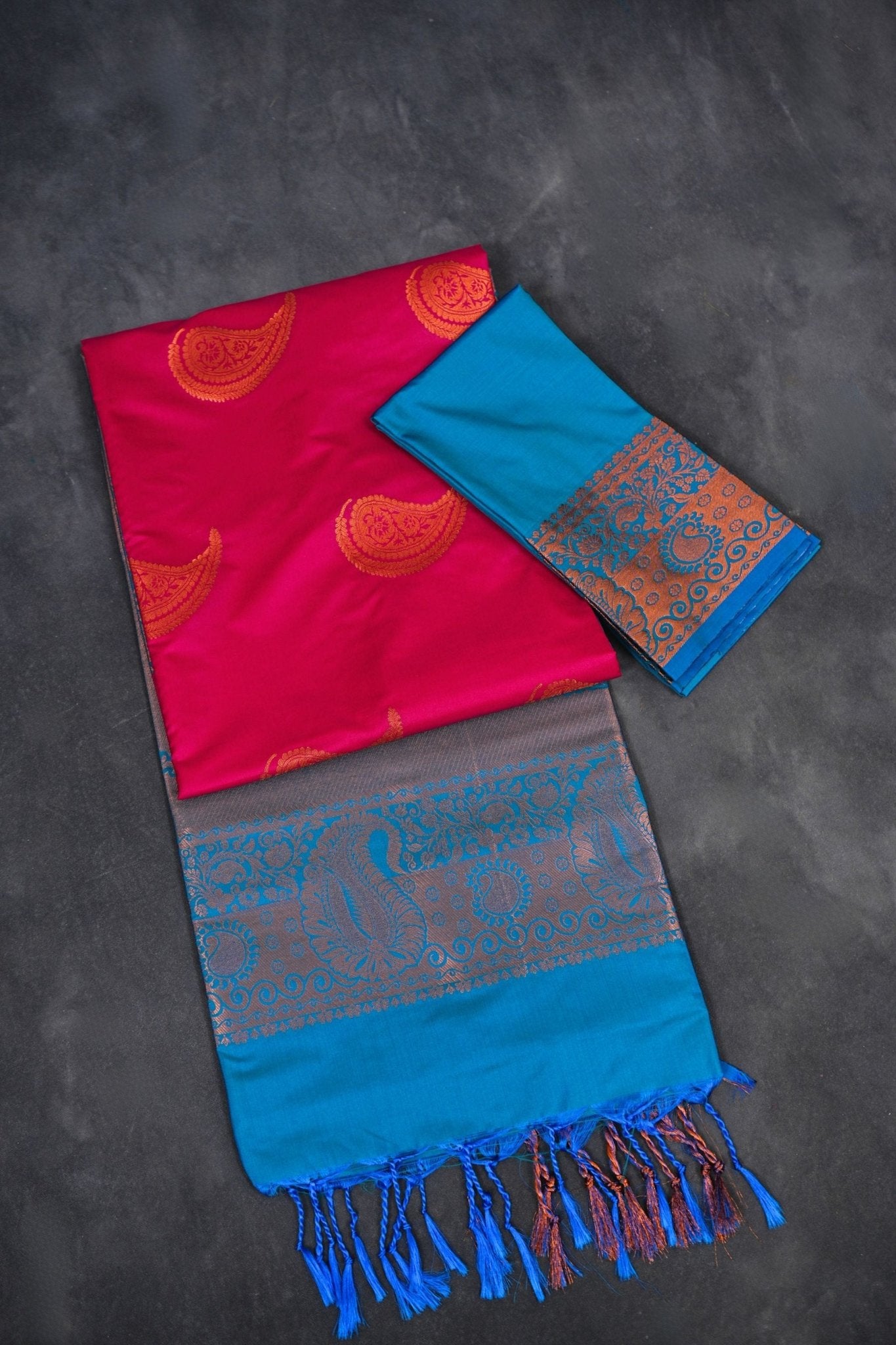 Traditional Elegance: Kanchipuram Blended Silk Saree with Rich Pallu Saree JCS Fashions Pink 5.5 meters