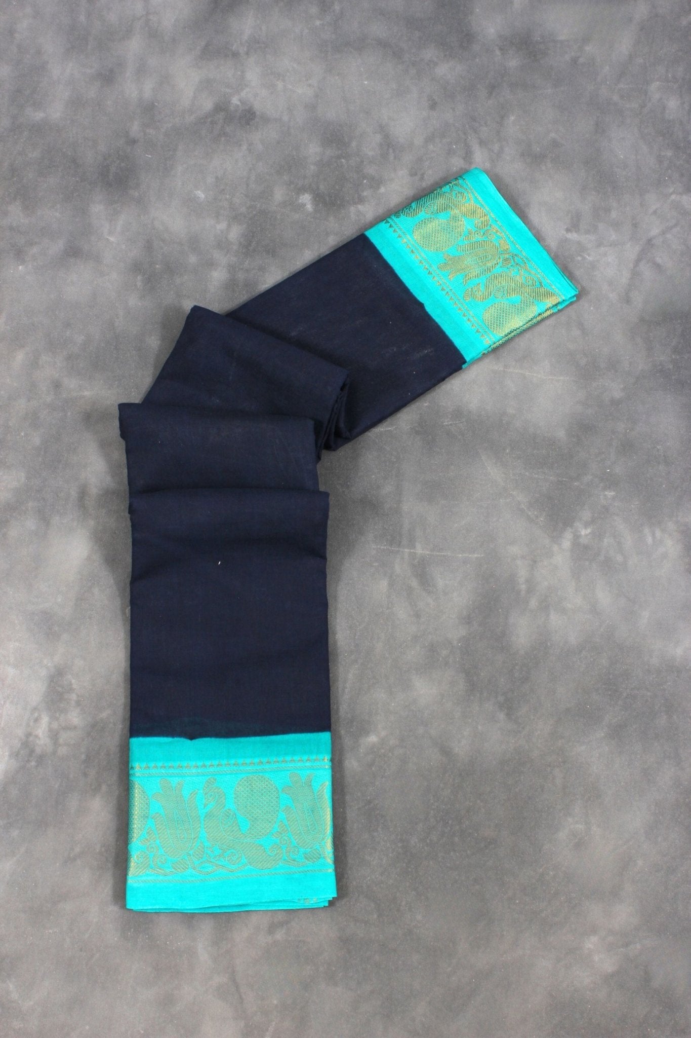 Traditional Elegance Madurai Sungudi Cotton Saree with Peacock Border Saree JCS Fashions Dark Blue & Green 5.5 meters