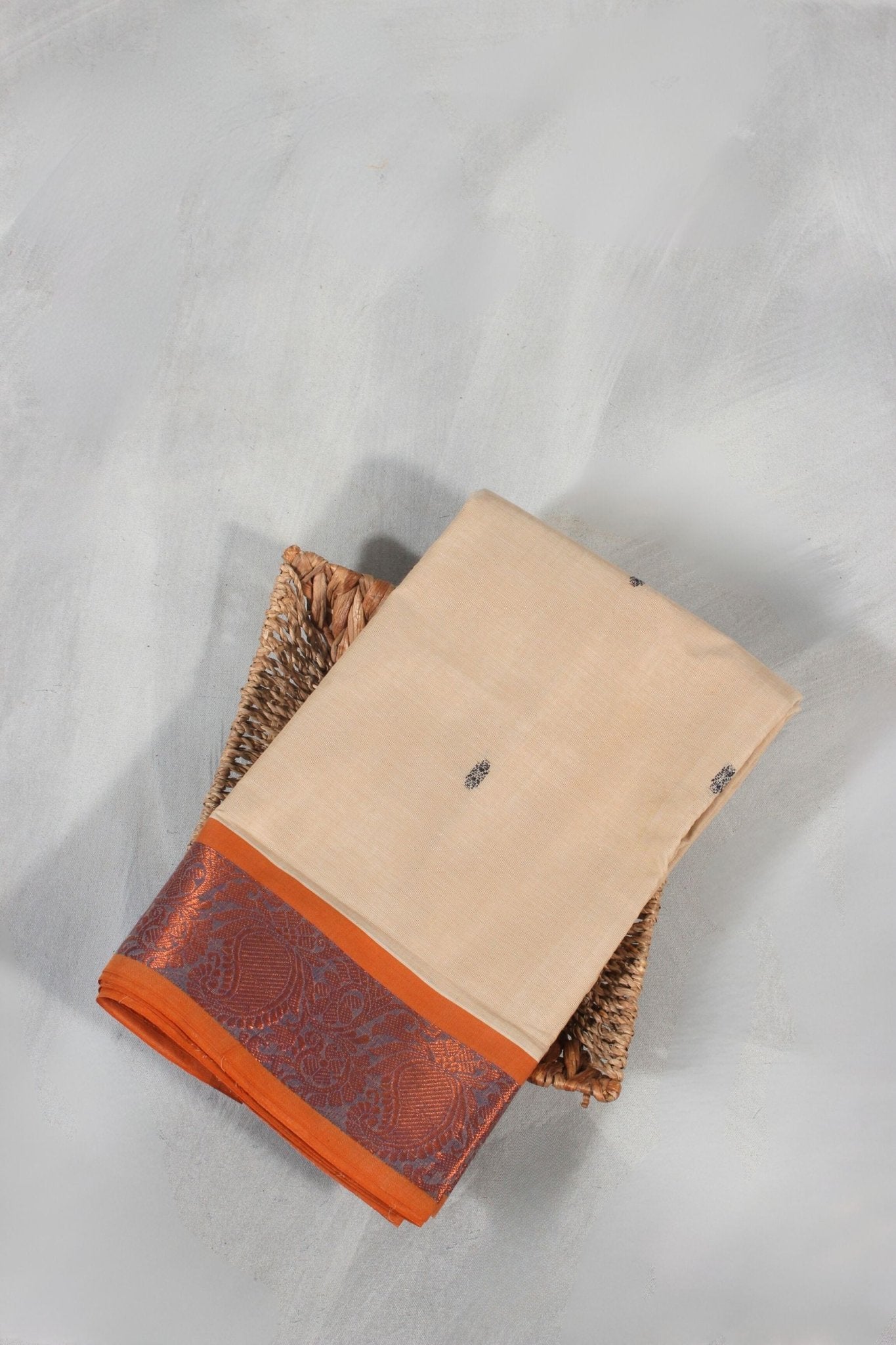 Vibrant and Elegant Cotton Saree with Sophisticated Linen Pallu Saree JCS Fashions Cream 5.5 meters
