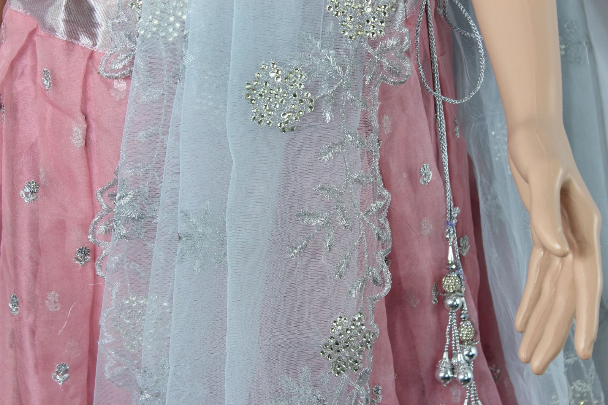 Viscose Thread Worked Kanchipuram Border Lehenga With Blouse LEHANGA JCS Fashions